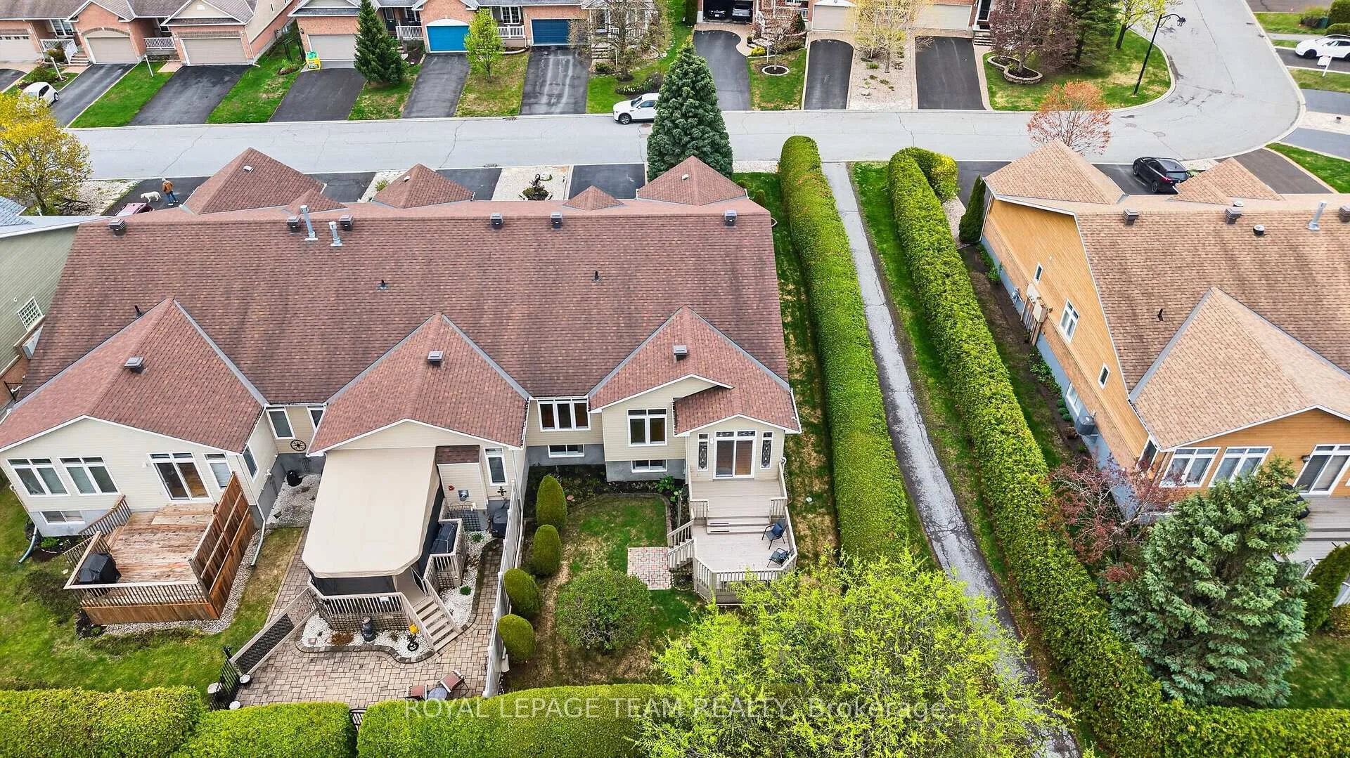 Photo 43 of 93 Sable Run Drive, Ottawa, Stittsville (Central) — HOMEH