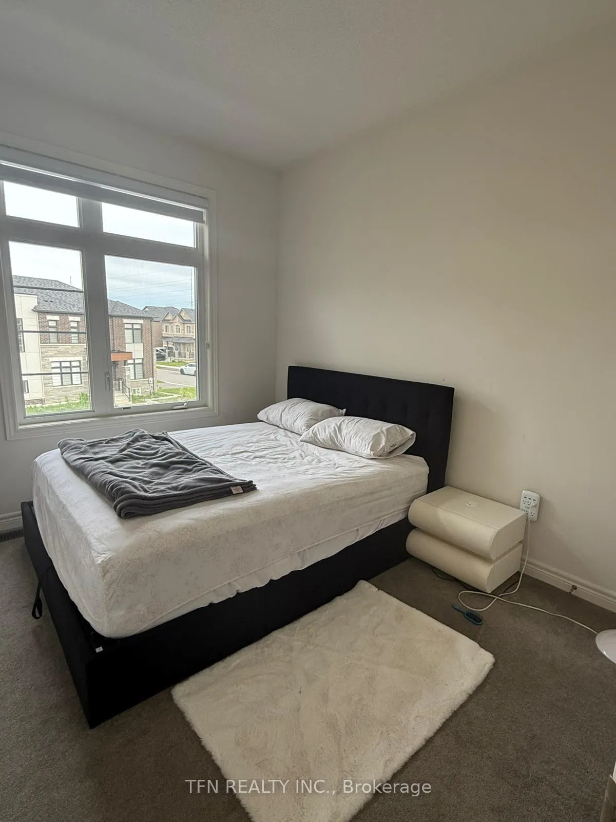 Photo 32 of 267 Great Falls Boulevard, Hamilton, Waterdown — HOMEH