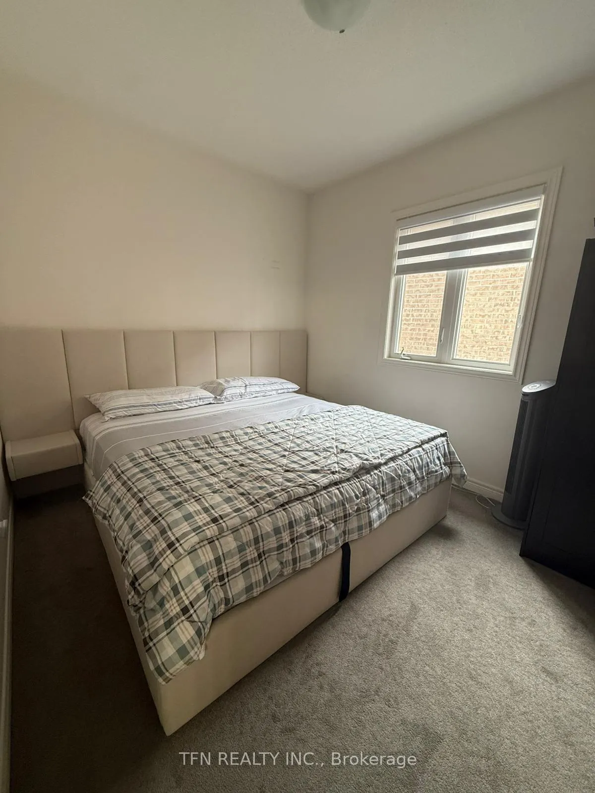 Photo 38 of 267 Great Falls Boulevard, Hamilton, Waterdown — HOMEH