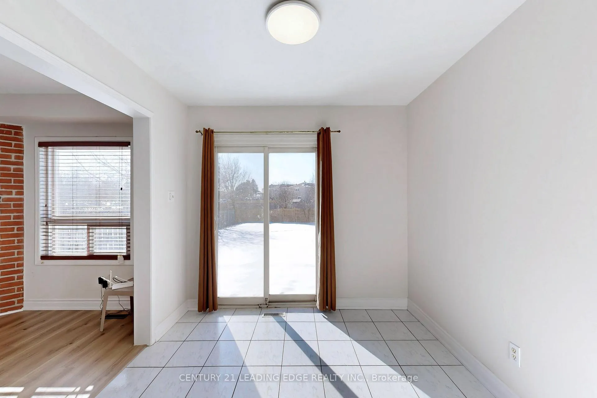 Photo 14 of Unit Main Floor, 107 Joycedale Street, Markham, Middlefield — HOMEH