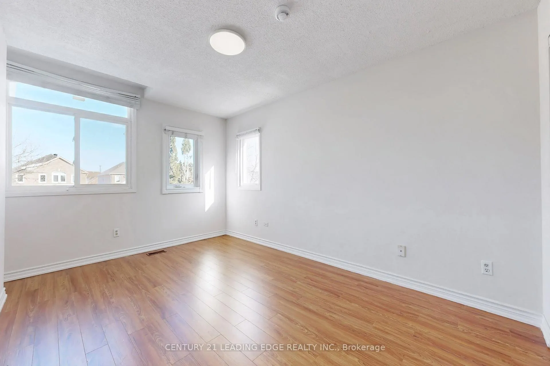 Photo 27 of Unit Main Floor, 107 Joycedale Street, Markham, Middlefield — HOMEH