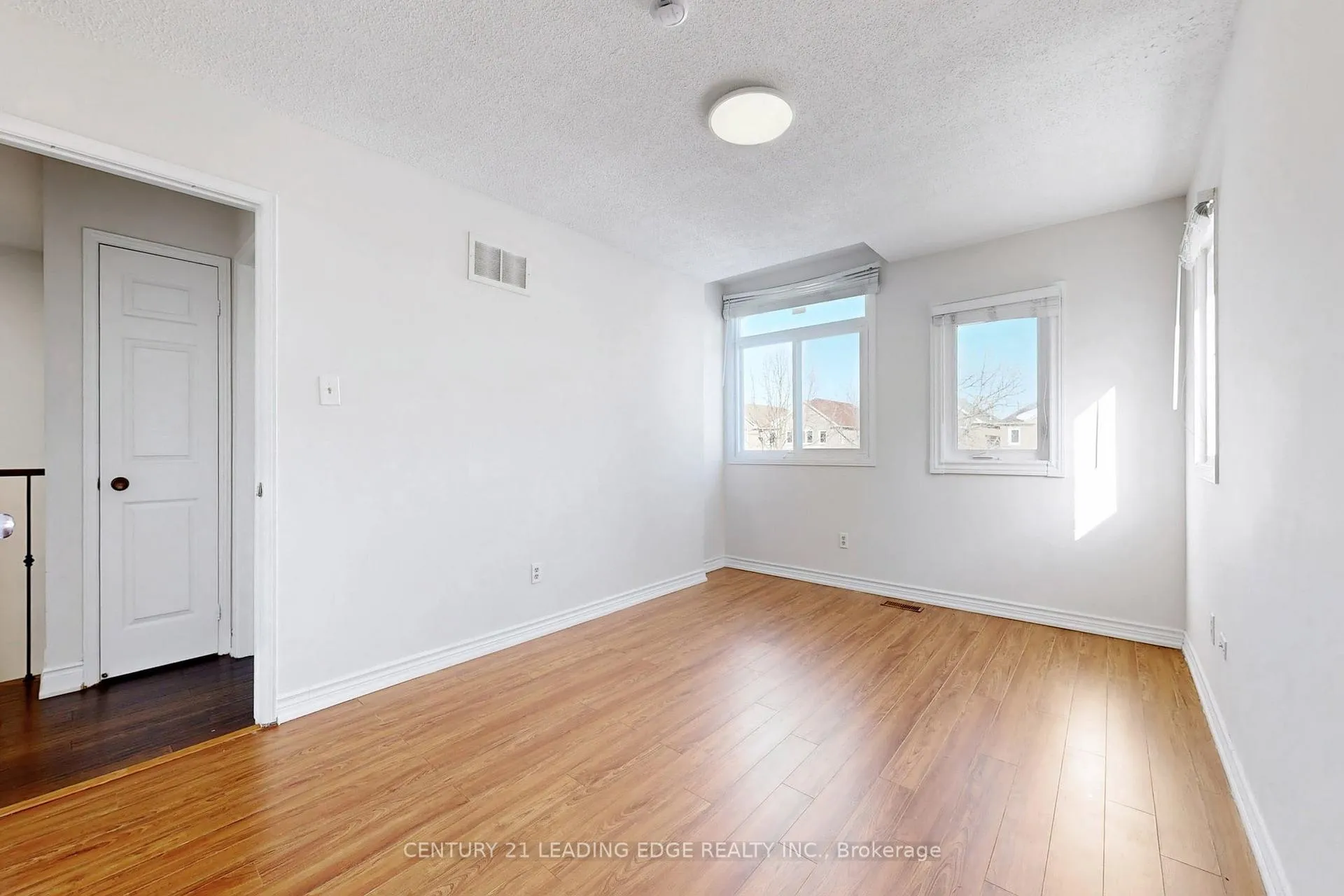Photo 29 of Unit Main Floor, 107 Joycedale Street, Markham, Middlefield — HOMEH