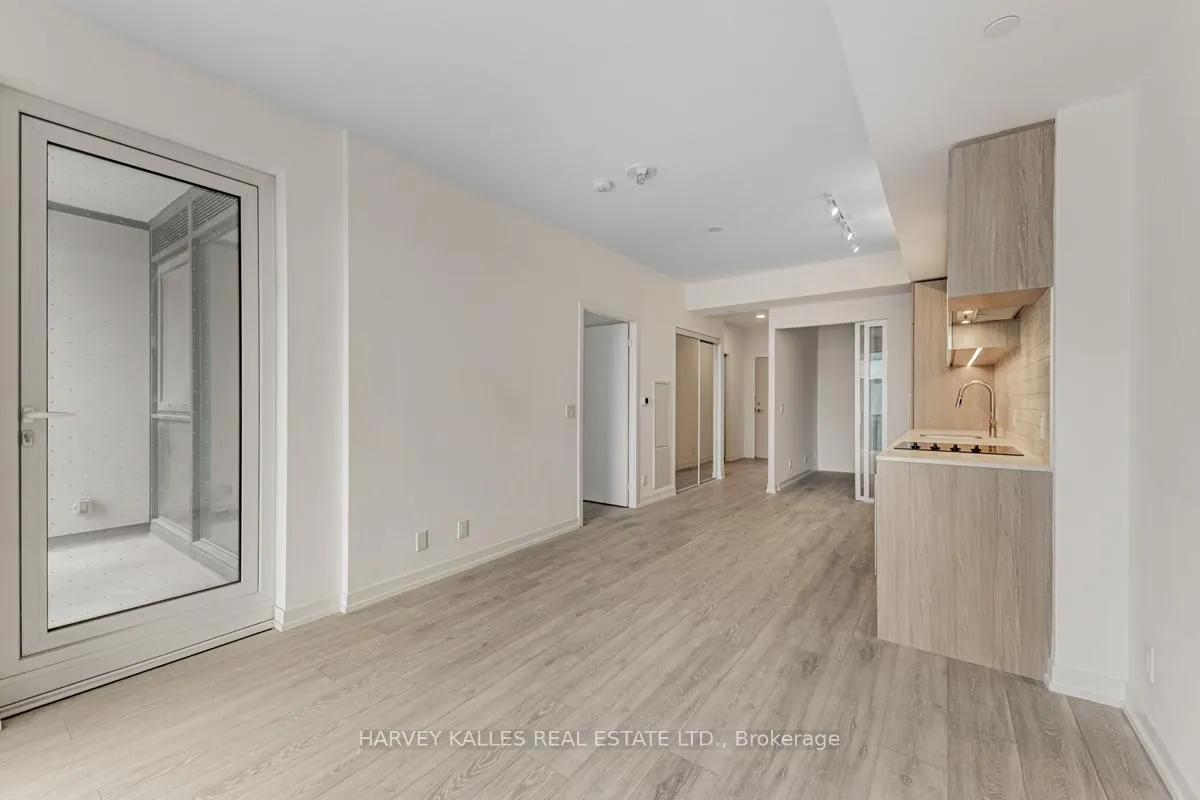 Photo 9 of Unit 539, 2020 Bathurst Street, Toronto, Humewood-Cedarvale — HOMEH