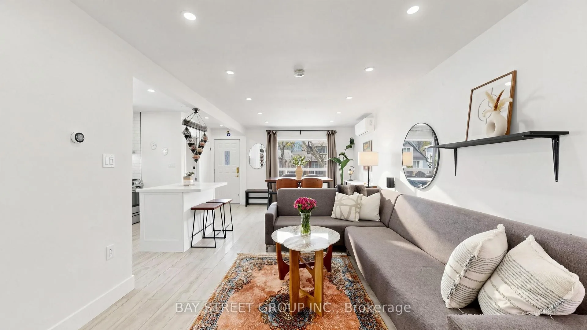 Photo 5 of 58 Albert Avenue, Etobicoke, Mimico — HOMEH