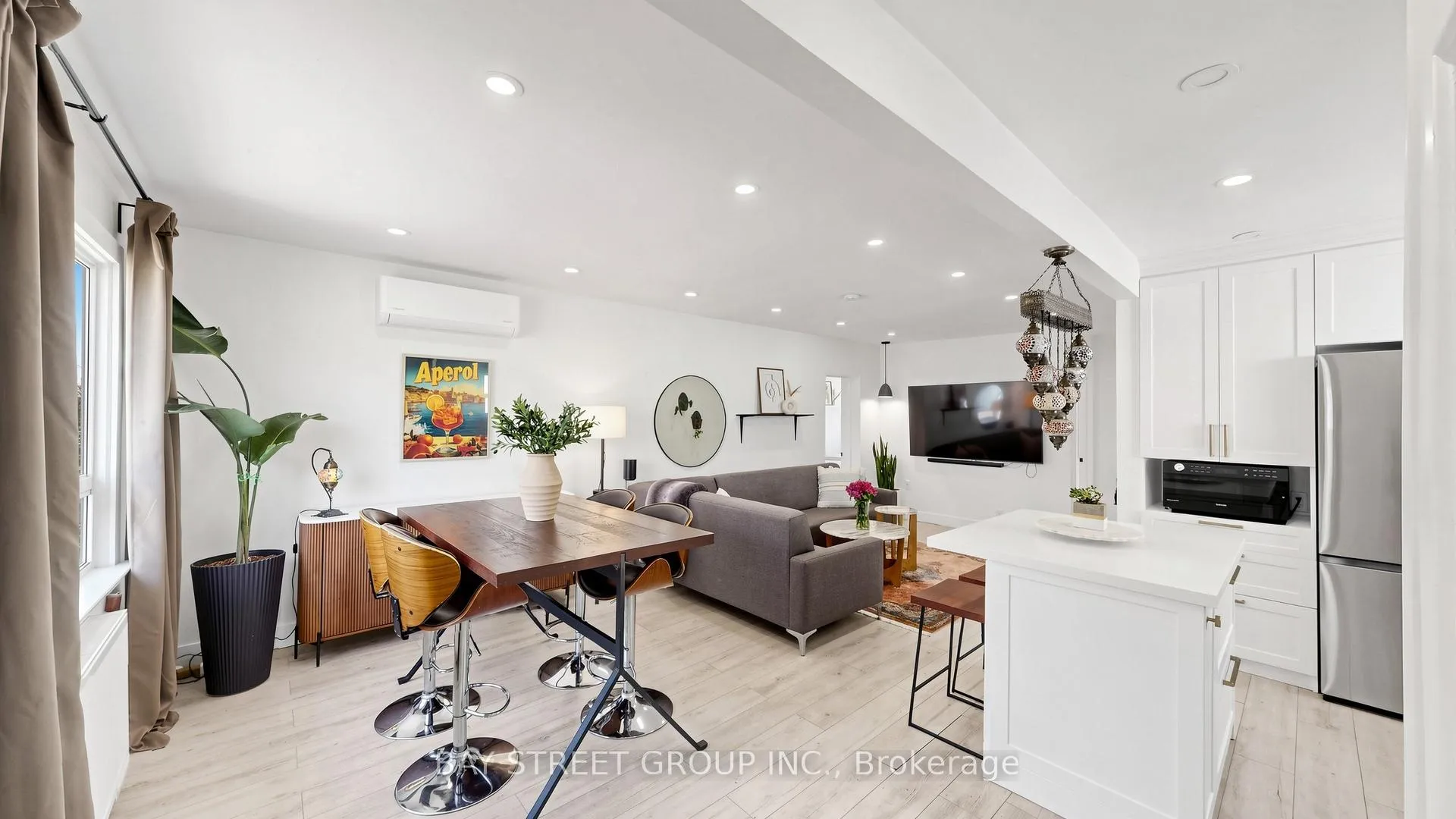 Photo 6 of 58 Albert Avenue, Etobicoke, Mimico — HOMEH