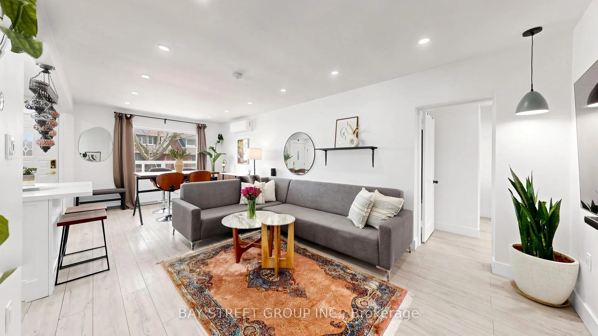 Photo 8 of 58 Albert Avenue, Etobicoke, Mimico — HOMEH