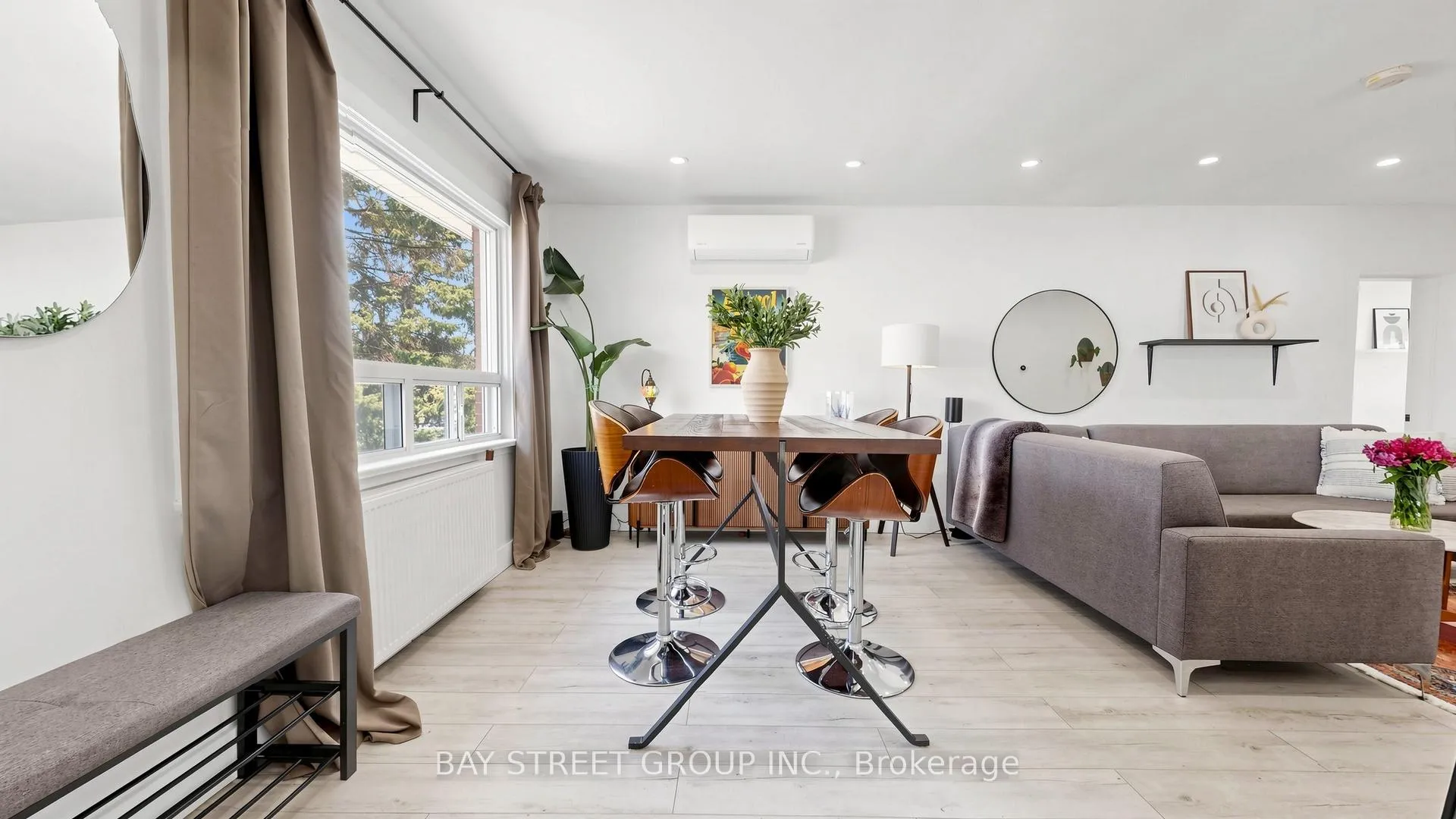 Photo 12 of 58 Albert Avenue, Etobicoke, Mimico — HOMEH
