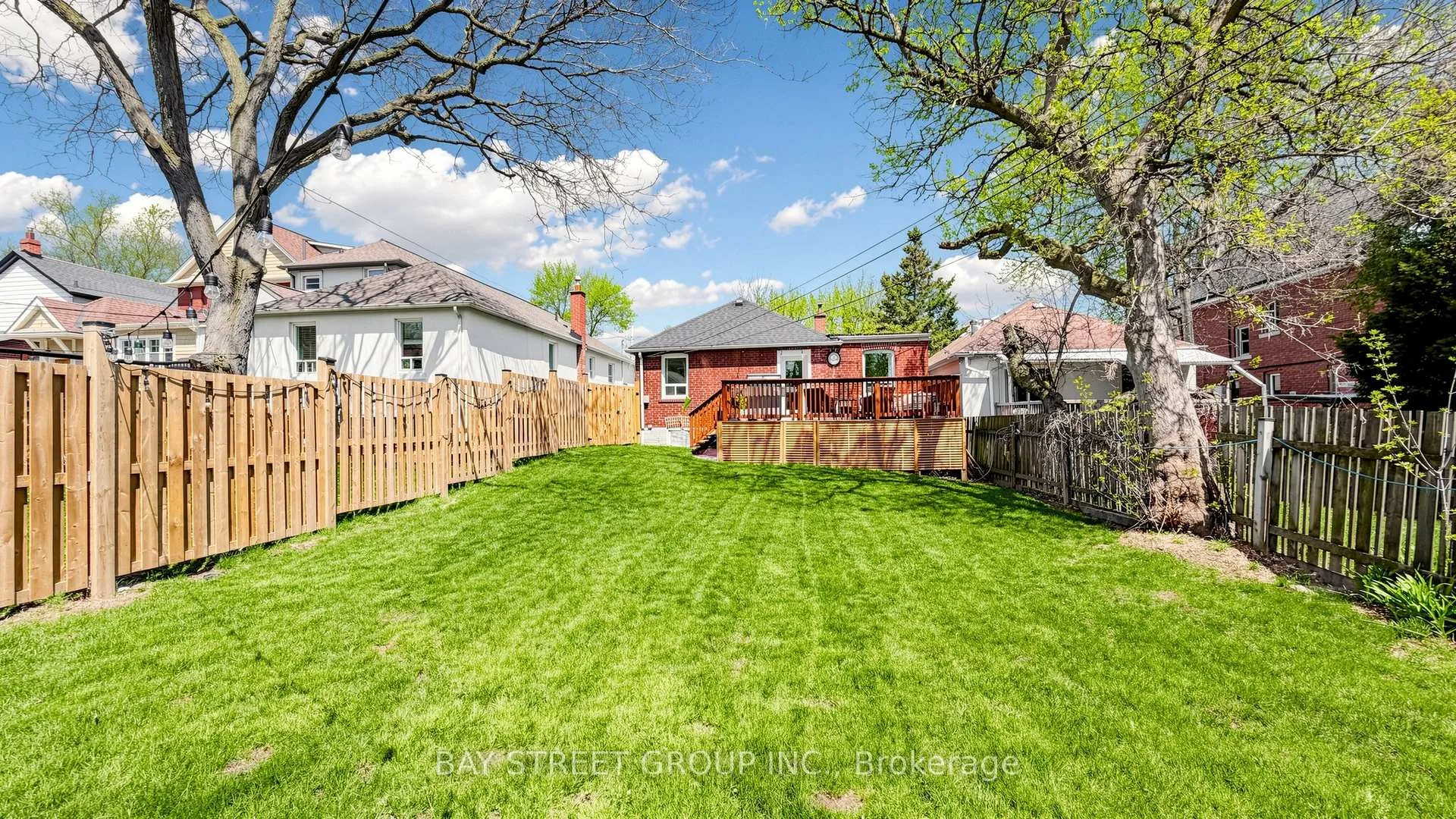 Photo 28 of 58 Albert Avenue, Etobicoke, Mimico — HOMEH