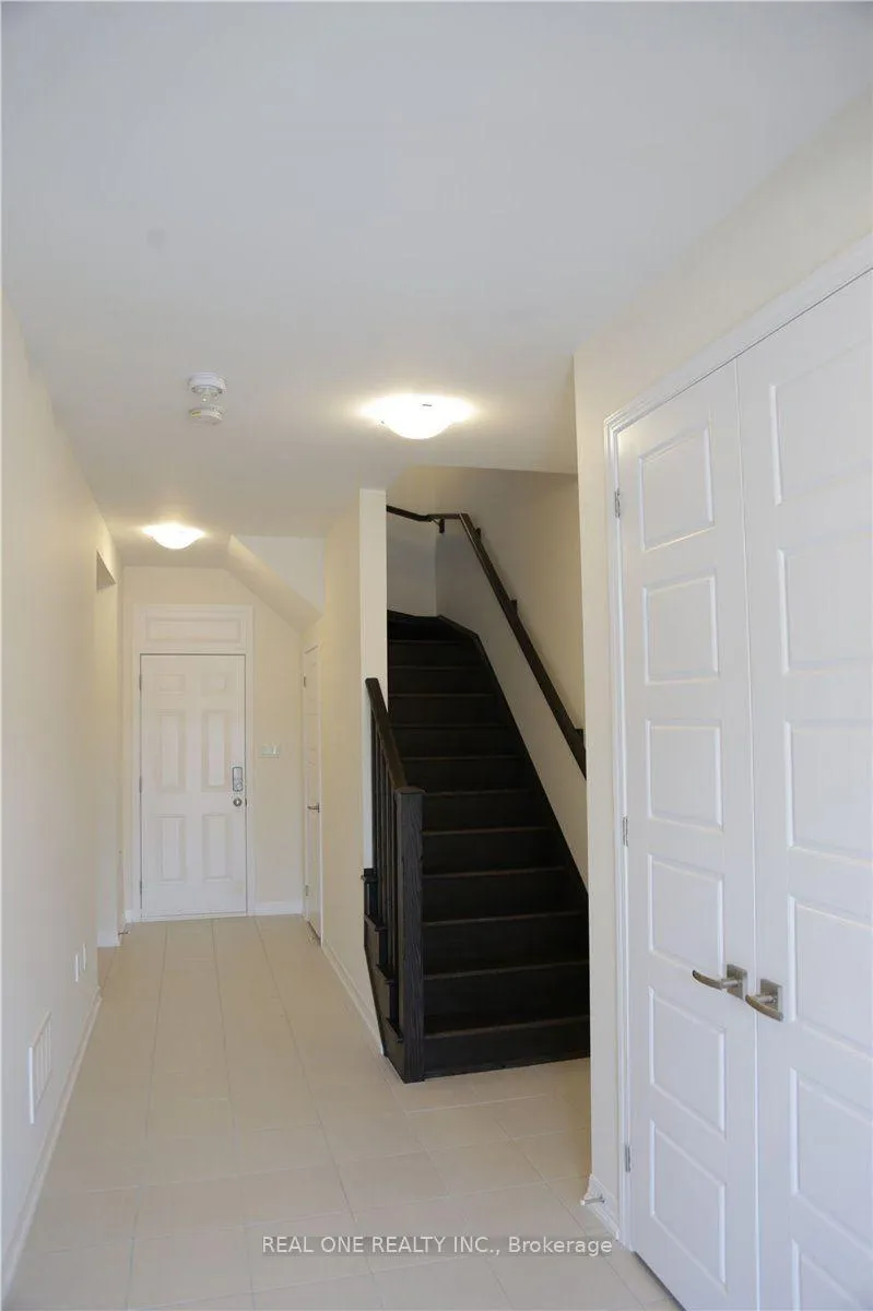 Photo 5 of 222 Harold Dent Trail, Oakville, Glenorchy — HOMEH