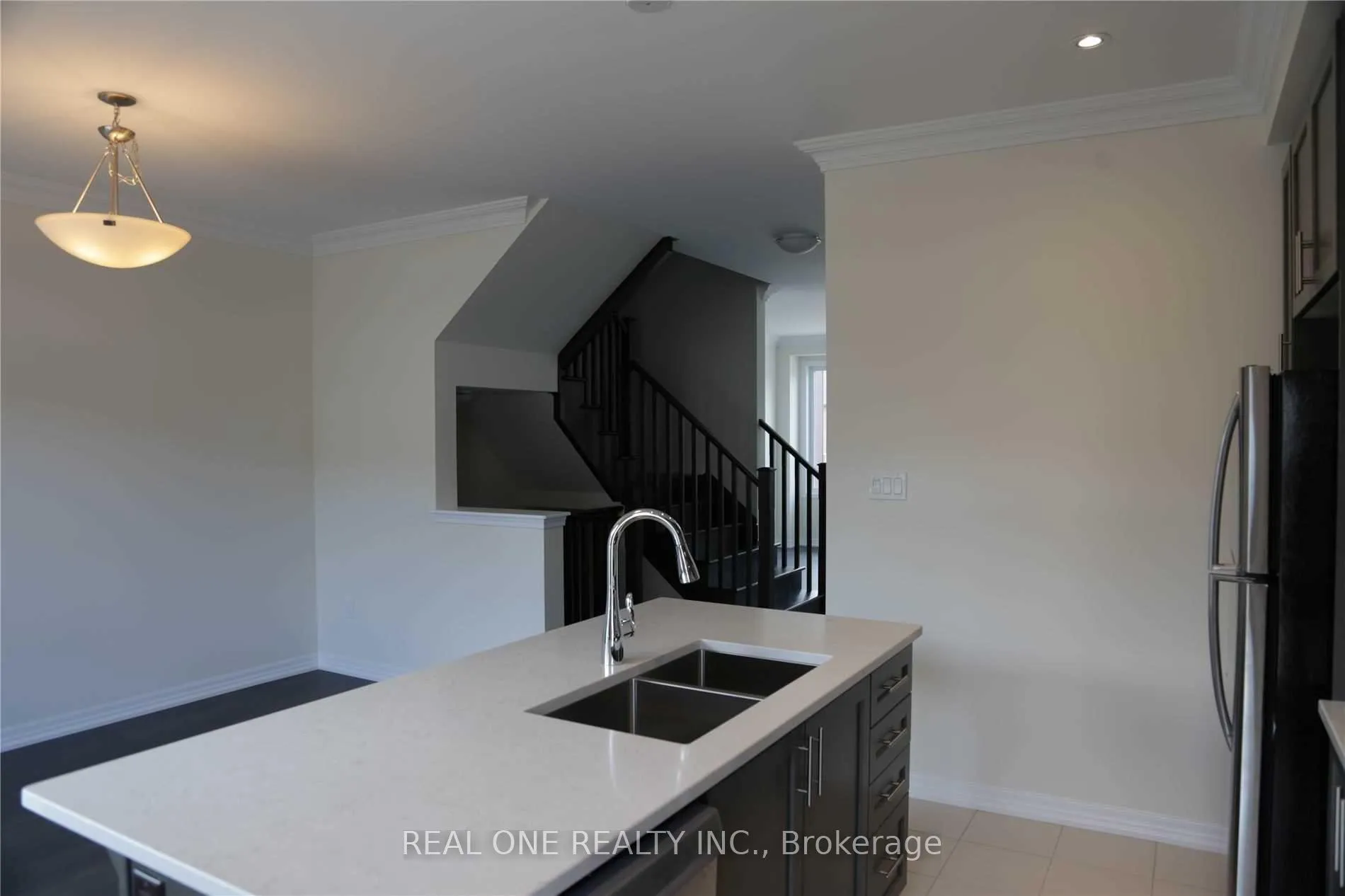 Photo 8 of 222 Harold Dent Trail, Oakville, Glenorchy — HOMEH
