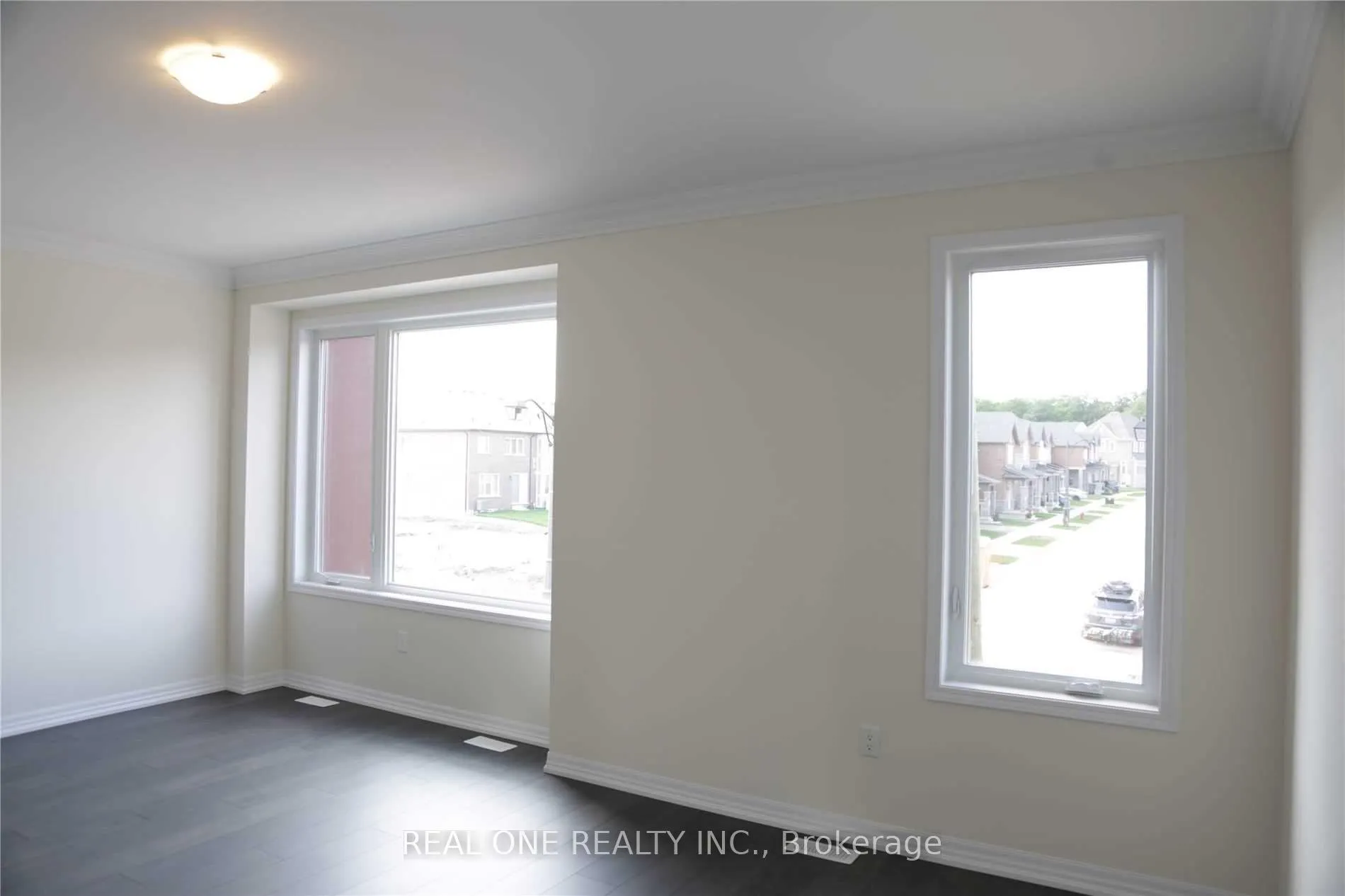 Photo 11 of 222 Harold Dent Trail, Oakville, Glenorchy — HOMEH