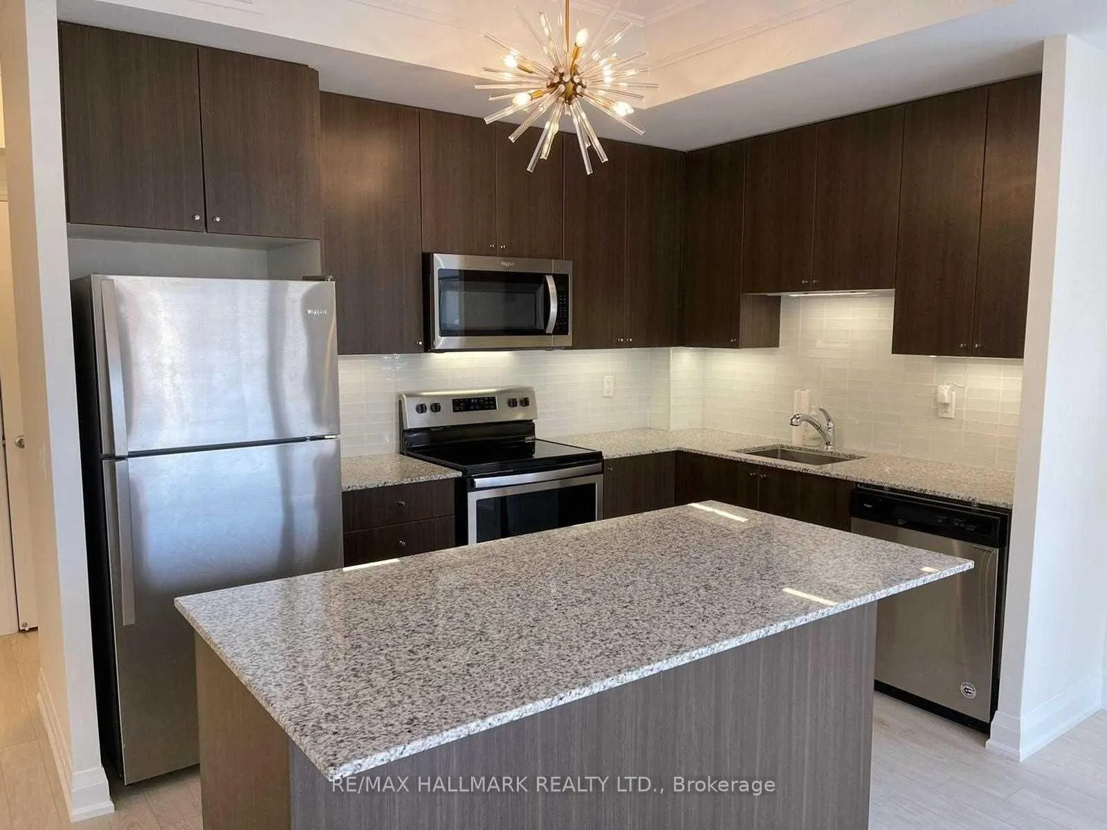 Photo 3 of Unit D103, 5289 Highway 7 Road, Vaughan, Vaughan Grove — HOMEH
