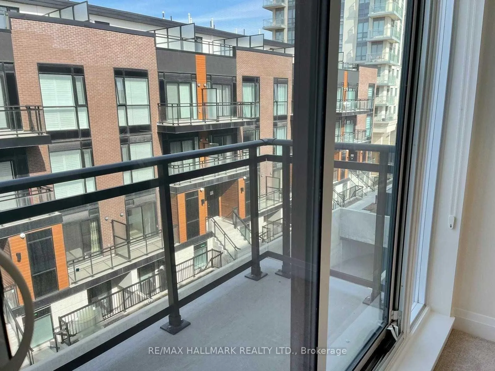 Photo 11 of Unit D103, 5289 Highway 7 Road, Vaughan, Vaughan Grove — HOMEH