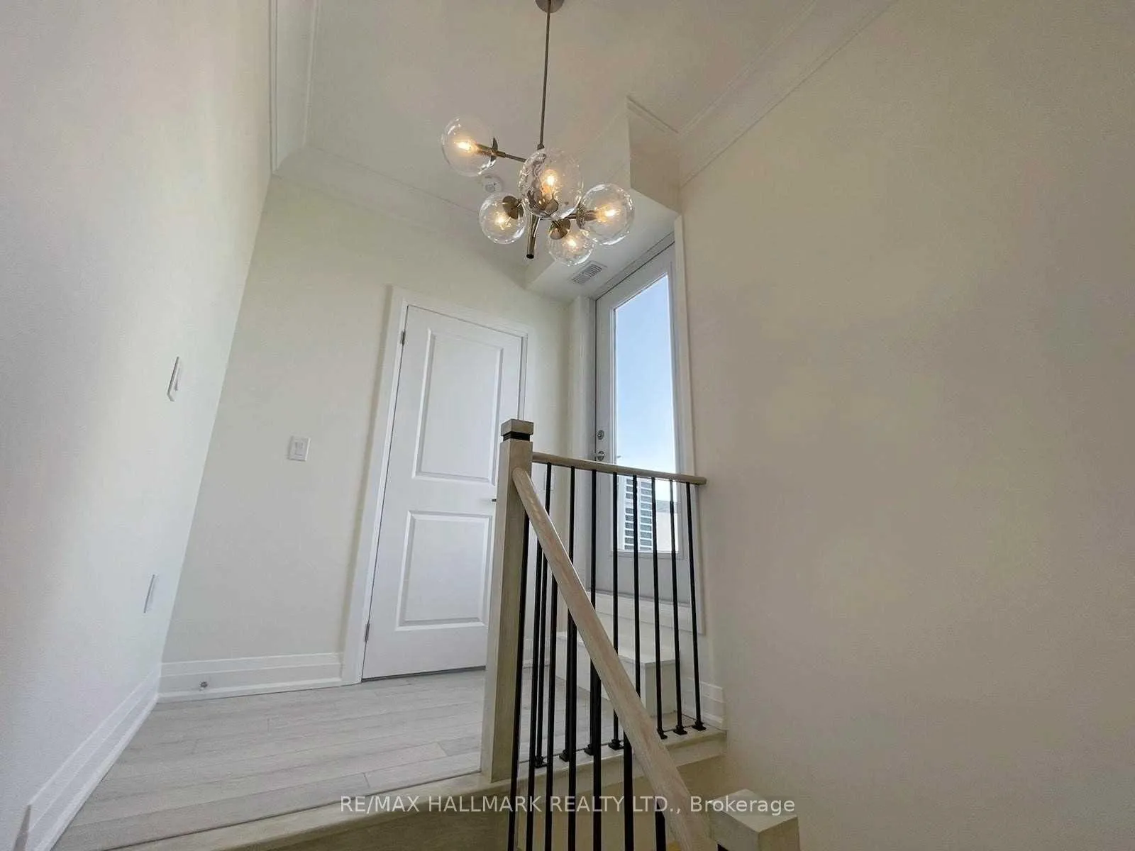Photo 12 of Unit D103, 5289 Highway 7 Road, Vaughan, Vaughan Grove — HOMEH