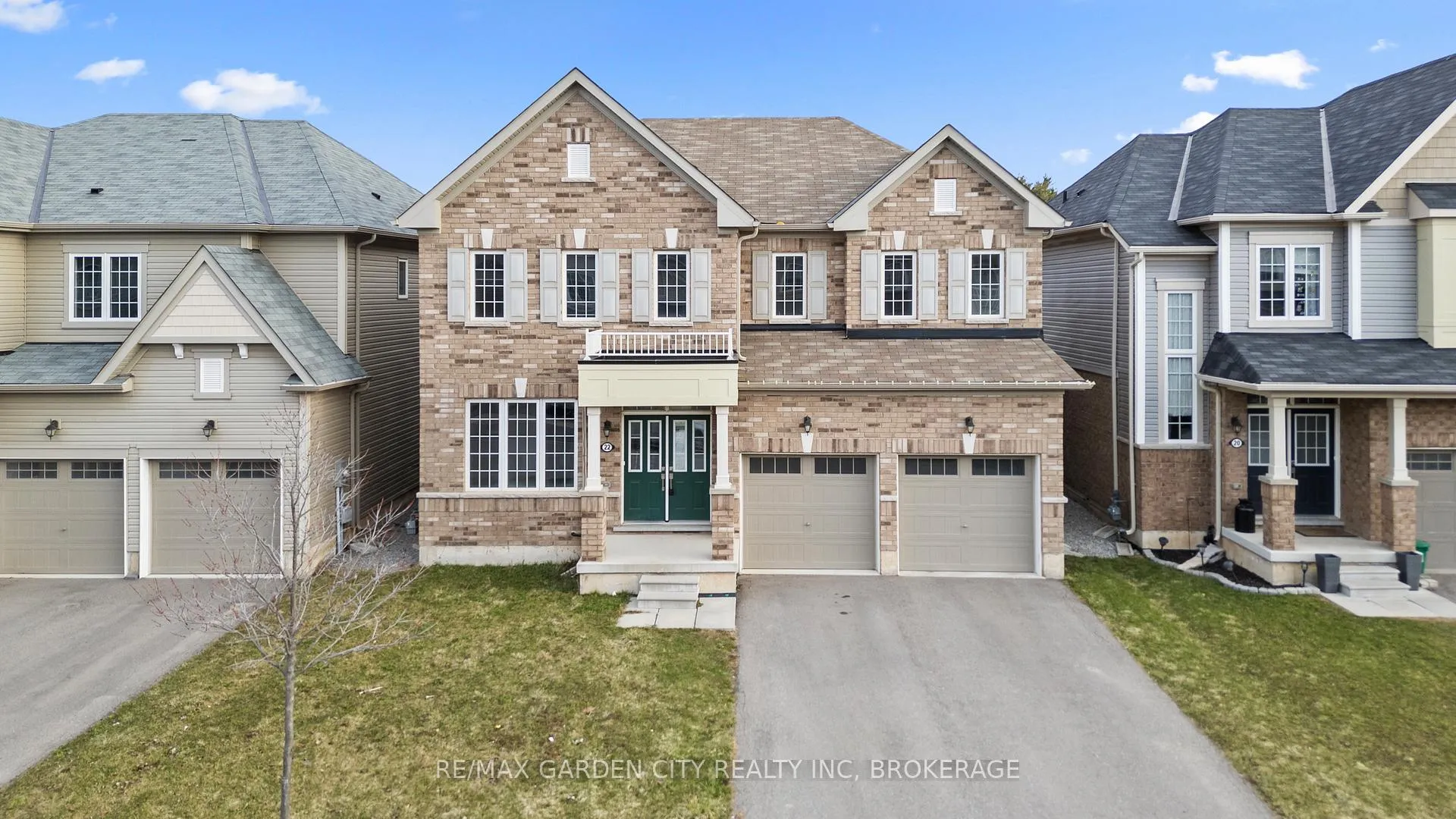 Photo 1 of 22 Esther Crescent, Thorold, Hurricane/Merrittville — HOMEH