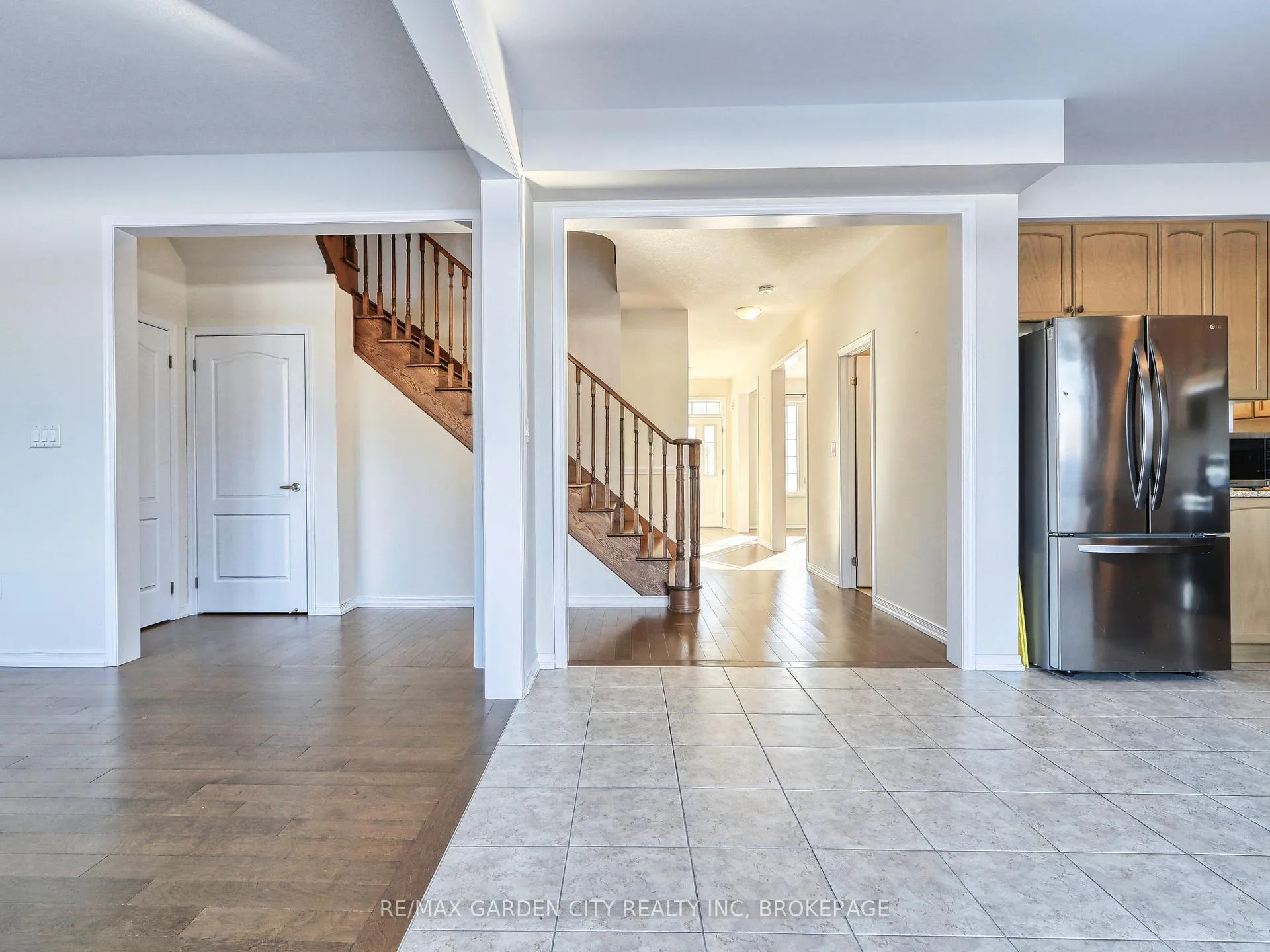 Photo 13 of 22 Esther Crescent, Thorold, Hurricane/Merrittville — HOMEH
