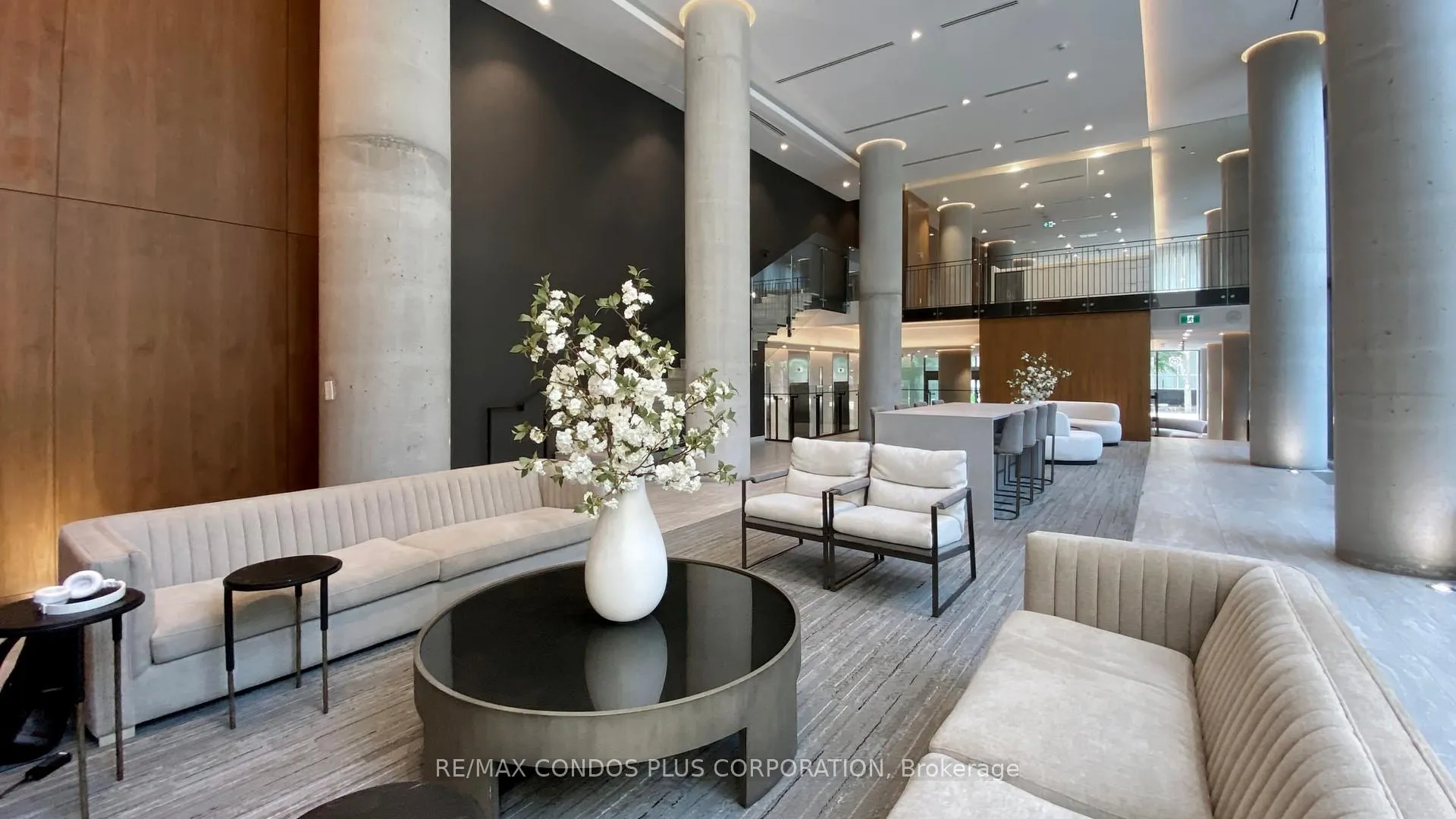 Photo 19 of Unit 1406, 99 Foxbar Road, Toronto, Yonge-St. Clair — HOMEH