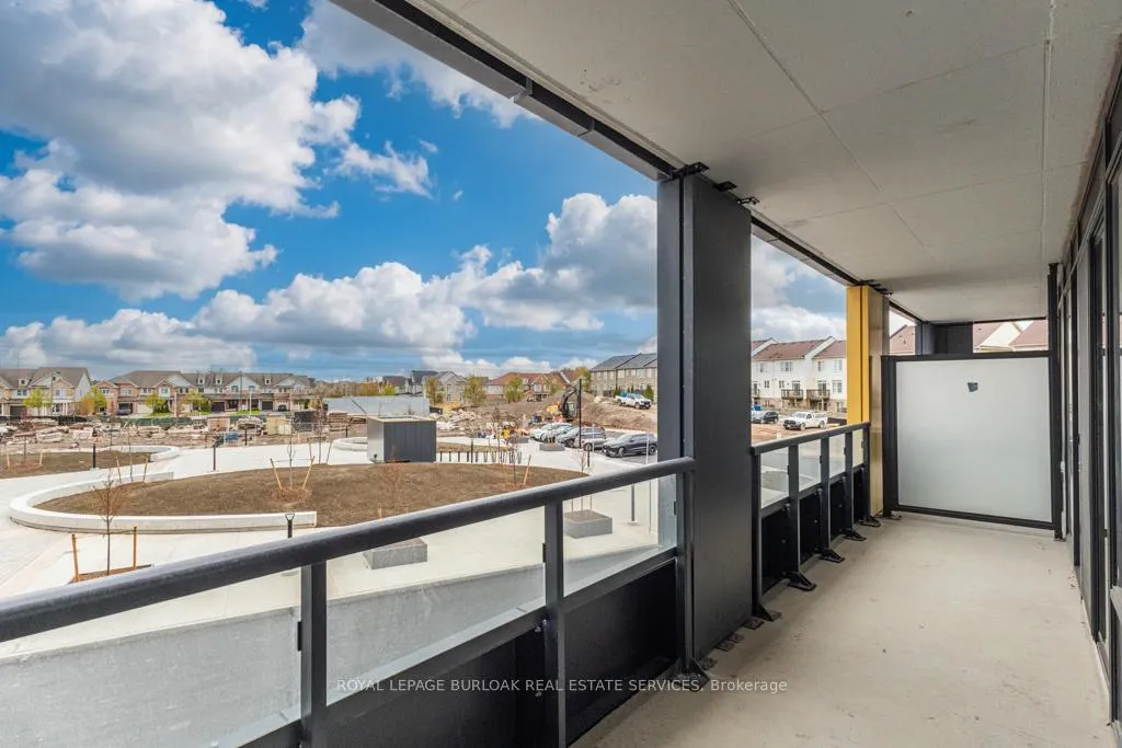 Photo 20 of Unit 208, 4878 Powers Common, Burlington, Alton — HOMEH