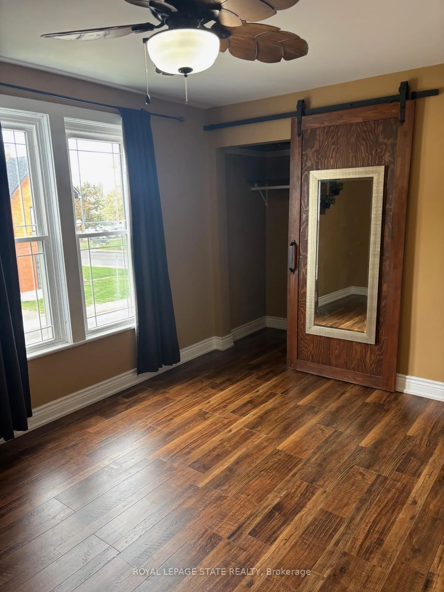 Photo 13 of 4404 Morrison Street, Niagara Falls, Downtown — HOMEH