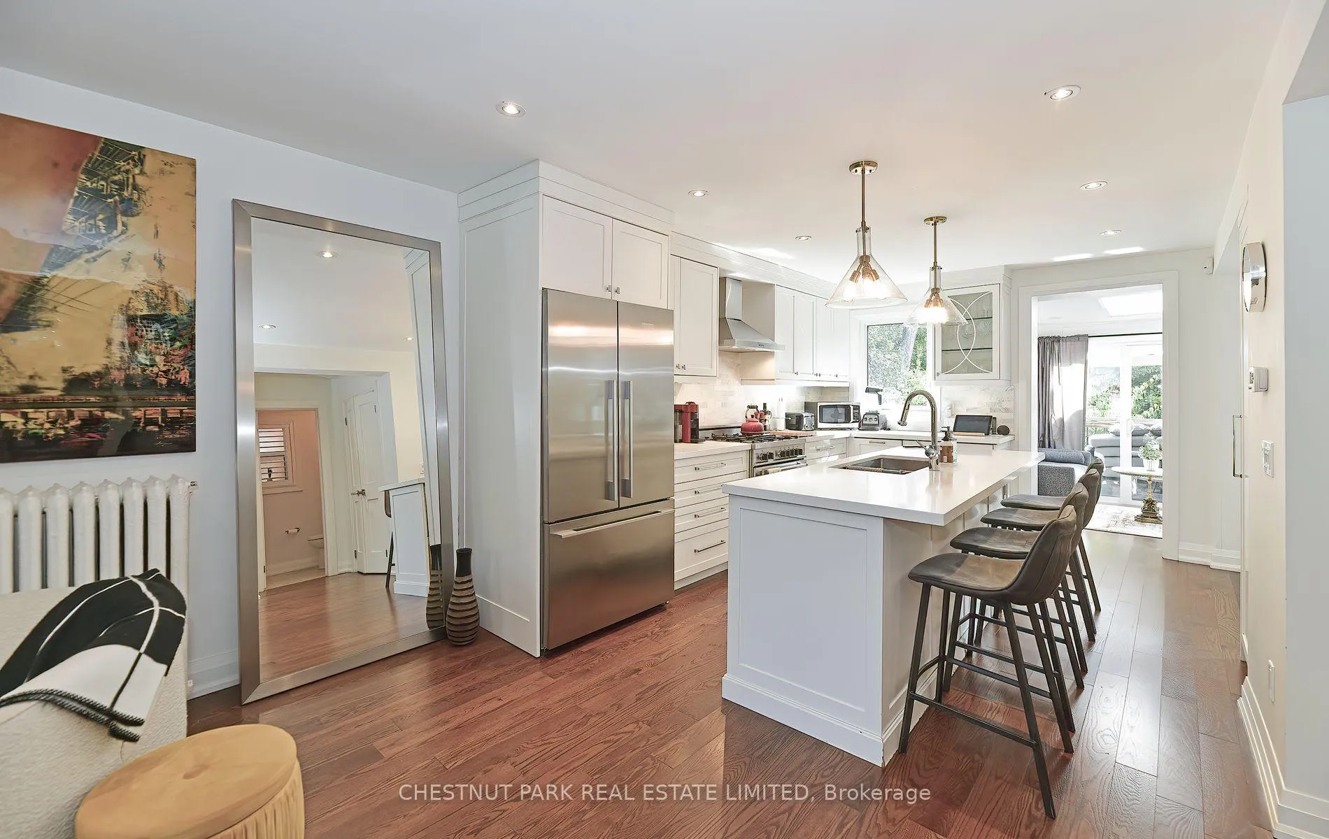 Photo 8 of Unit 2, 133 Cottingham Street, Toronto, Yonge-St. Clair — HOMEH