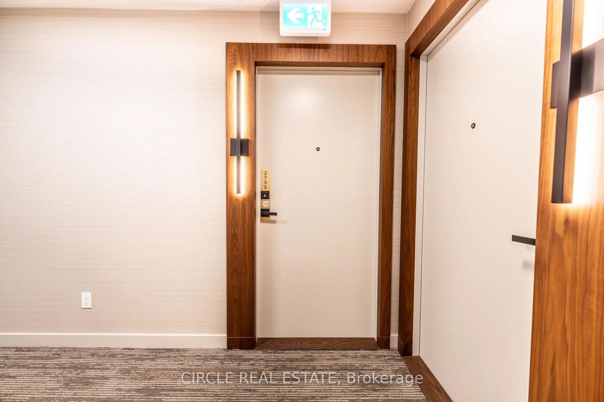 Photo 5 of Unit 2705, 327 King Street W, Toronto, Waterfront Communities — HOMEH