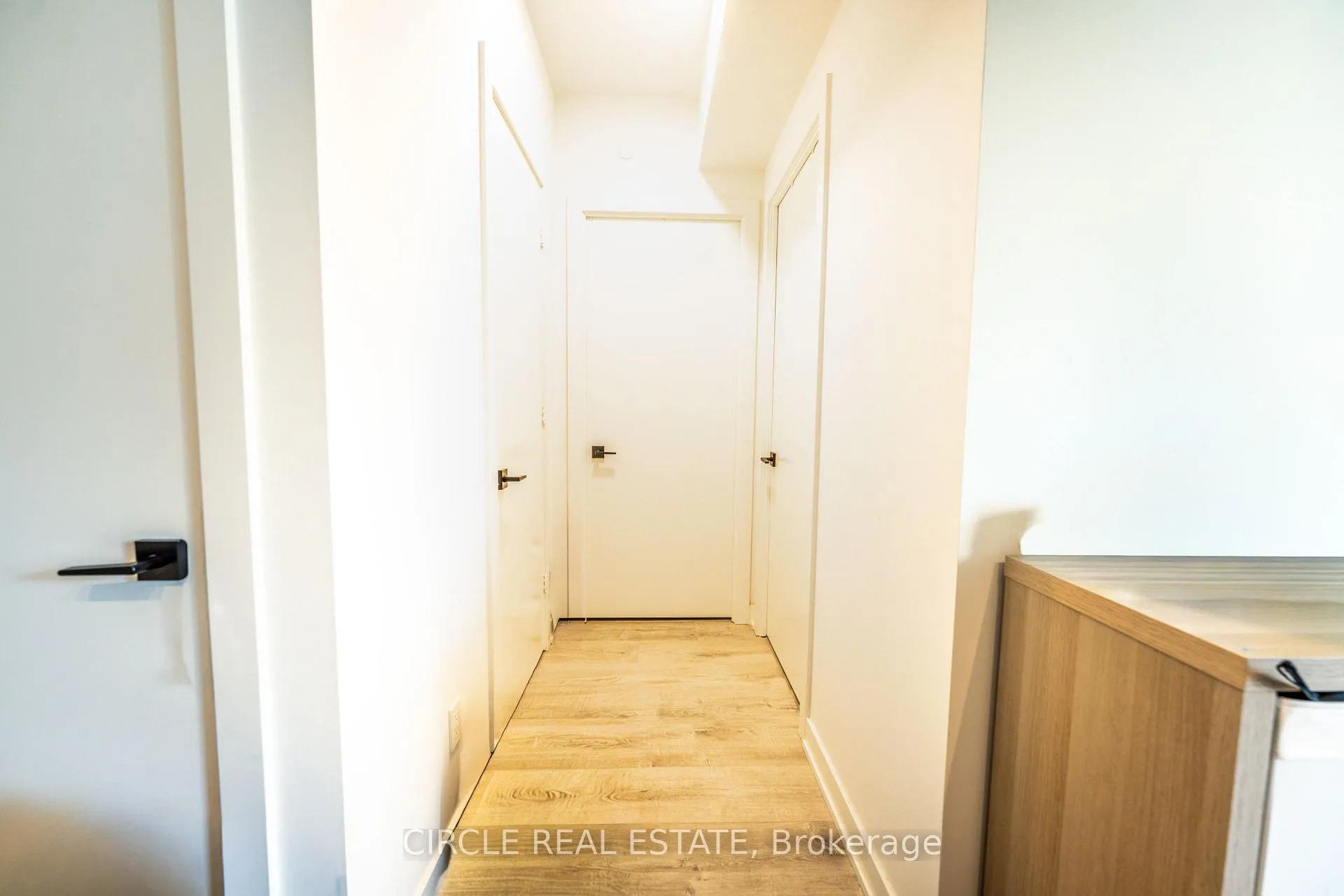 Photo 8 of Unit 2705, 327 King Street W, Toronto, Waterfront Communities — HOMEH