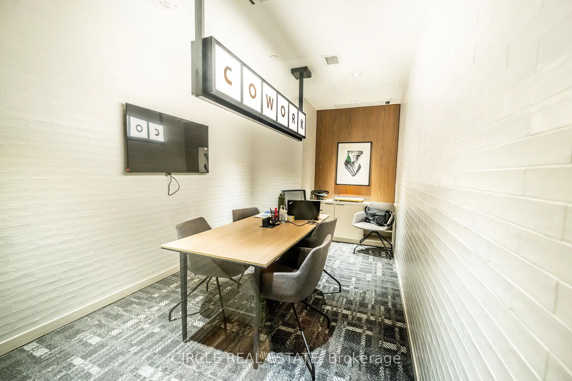 Photo 18 of Unit 2705, 327 King Street W, Toronto, Waterfront Communities — HOMEH