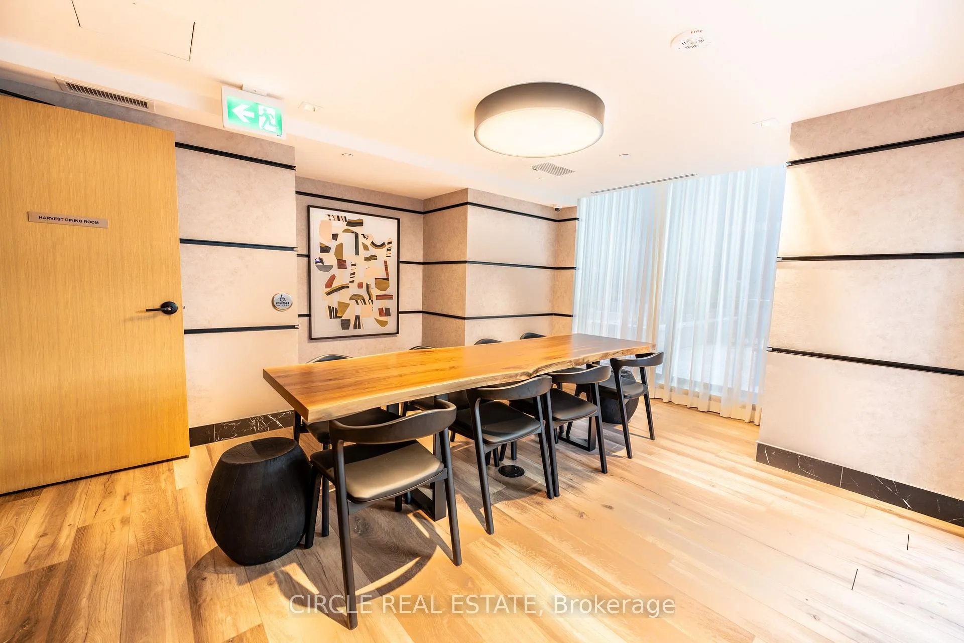 Photo 19 of Unit 2705, 327 King Street W, Toronto, Waterfront Communities — HOMEH