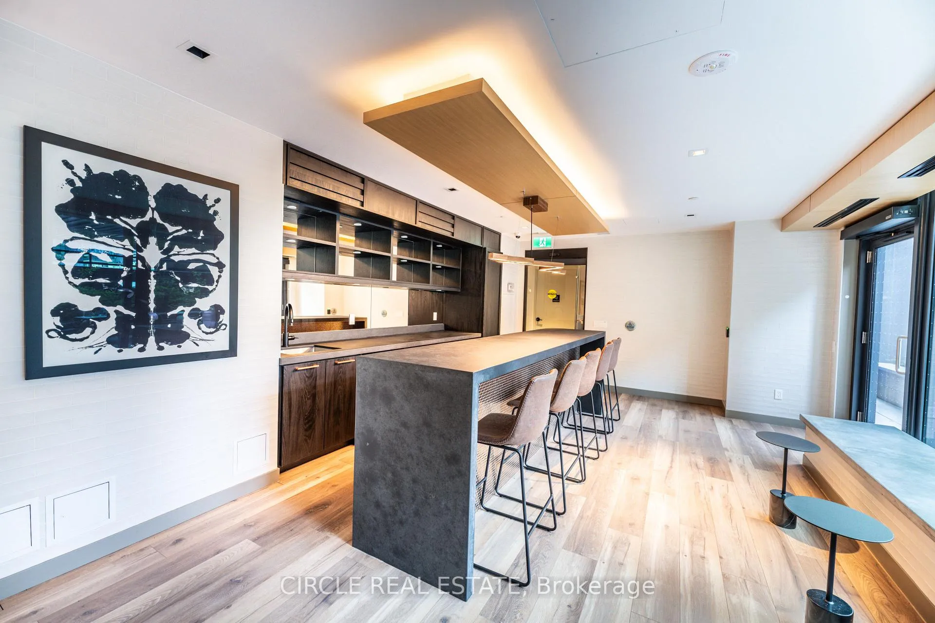 Photo 29 of Unit 2705, 327 King Street W, Toronto, Waterfront Communities — HOMEH