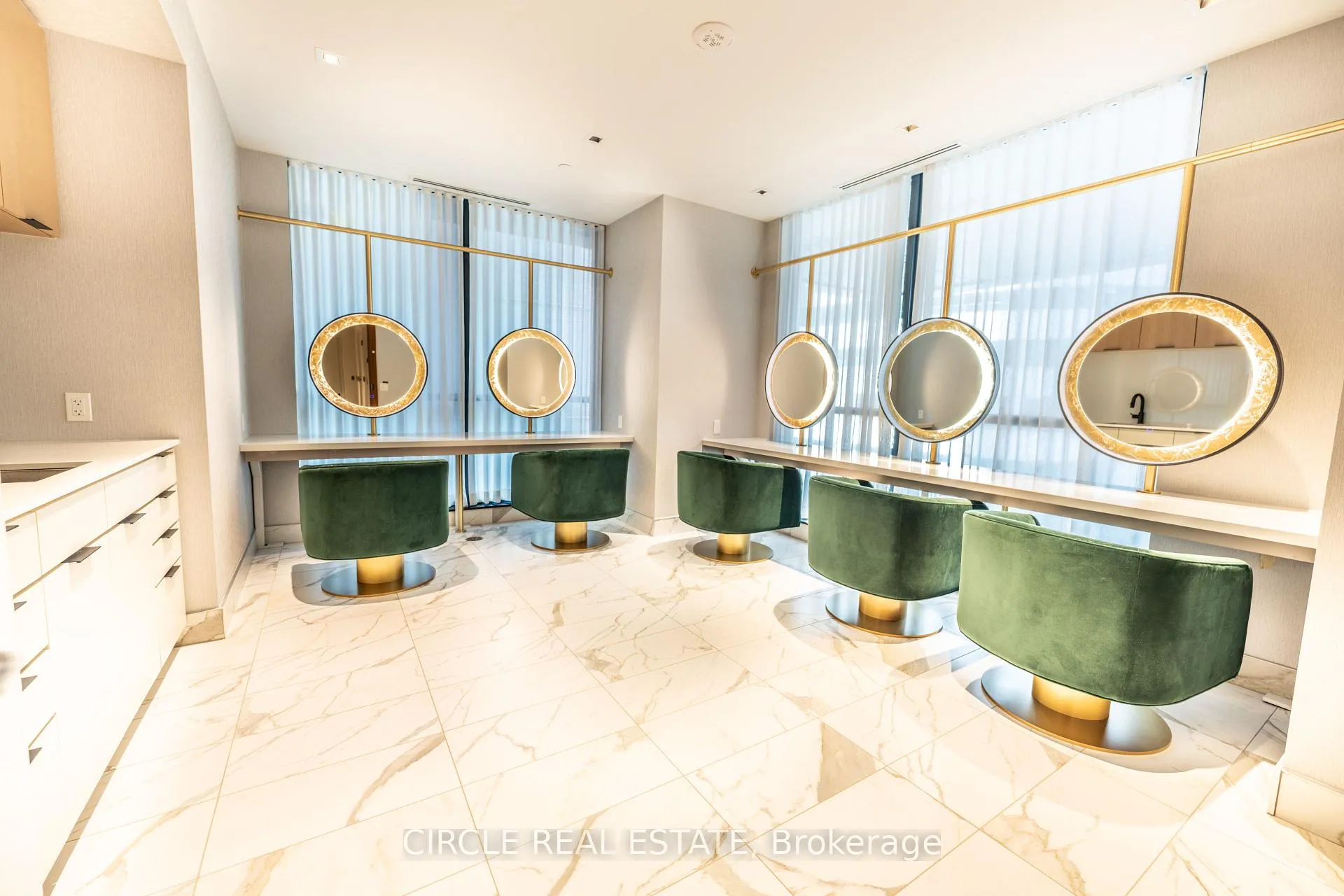 Photo 31 of Unit 2705, 327 King Street W, Toronto, Waterfront Communities — HOMEH