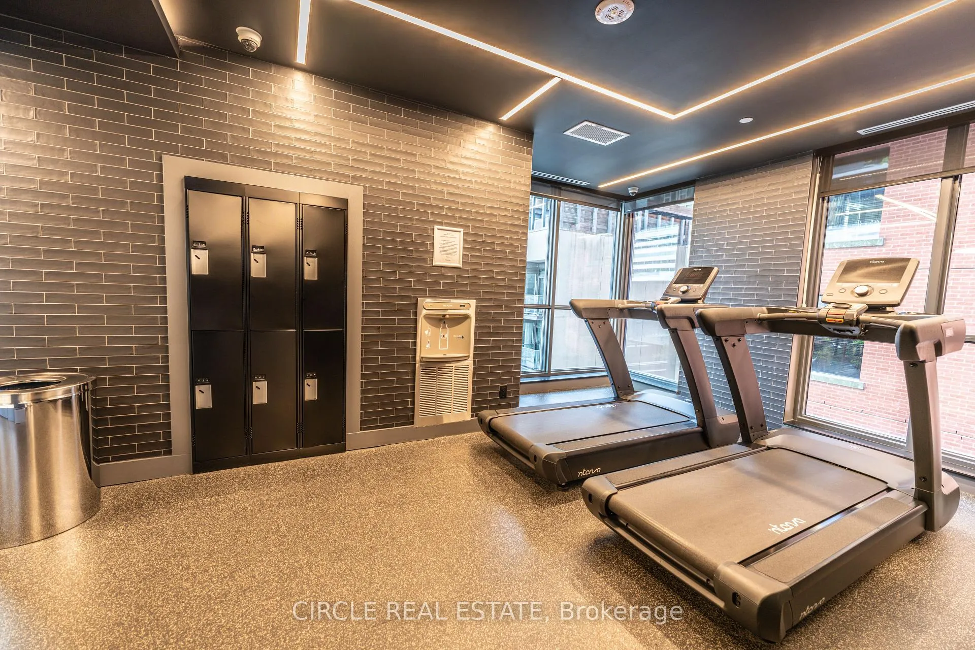 Photo 33 of Unit 2705, 327 King Street W, Toronto, Waterfront Communities — HOMEH