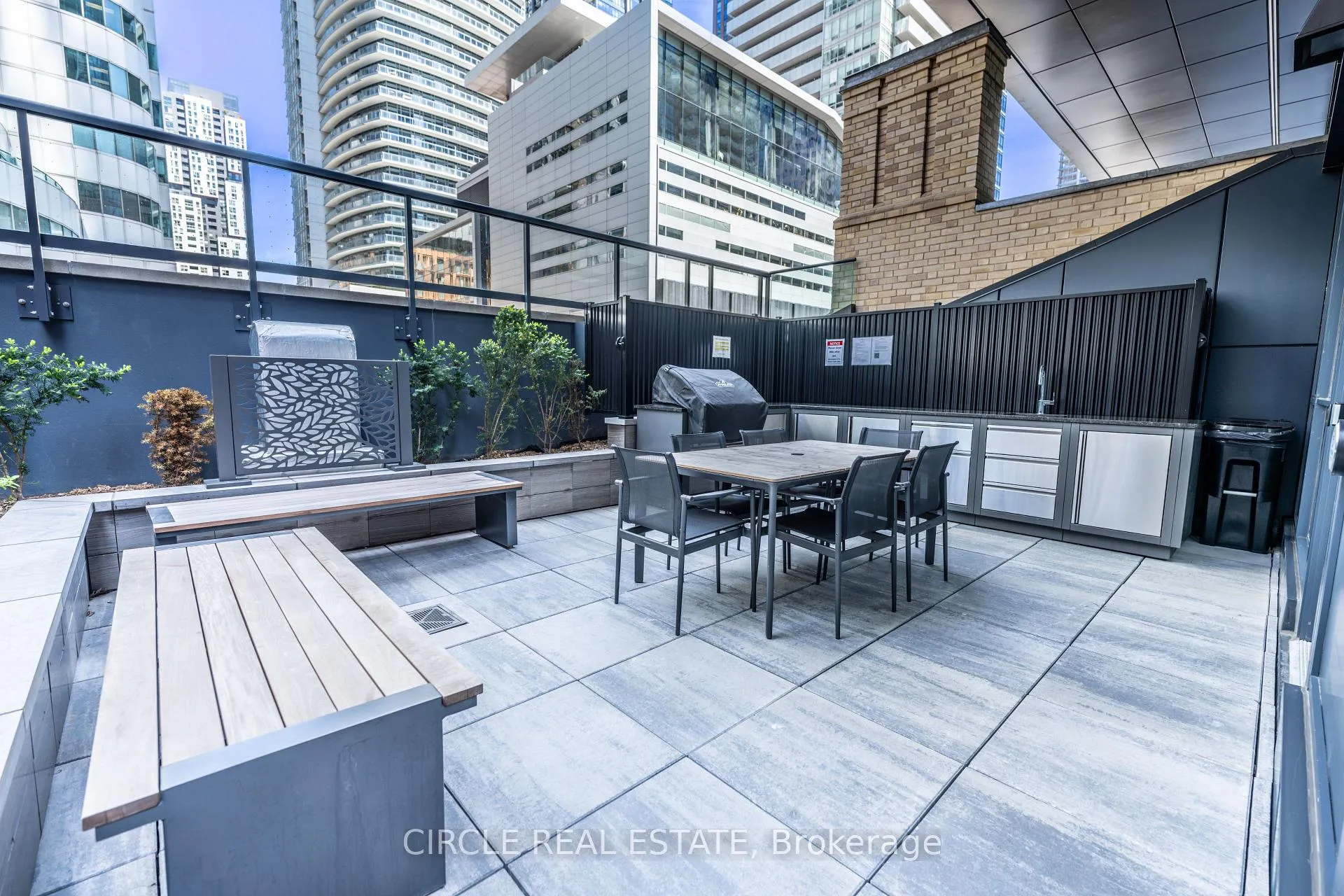Photo 36 of Unit 2705, 327 King Street W, Toronto, Waterfront Communities — HOMEH