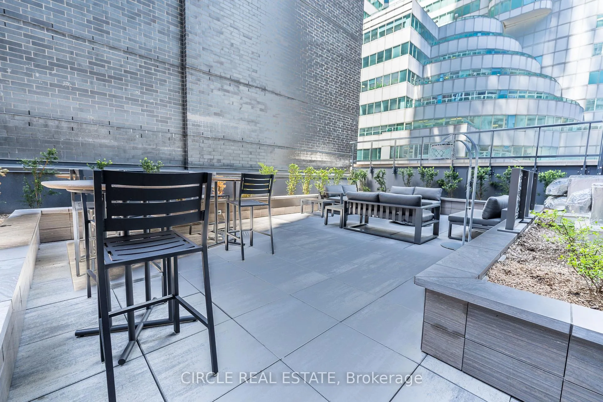 Photo 37 of Unit 2705, 327 King Street W, Toronto, Waterfront Communities — HOMEH