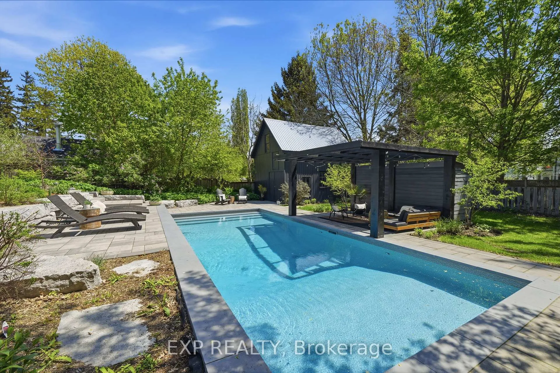 Photo 54 of 16 Barker Street, Prince Edward County, Picton Ward — HOMEH