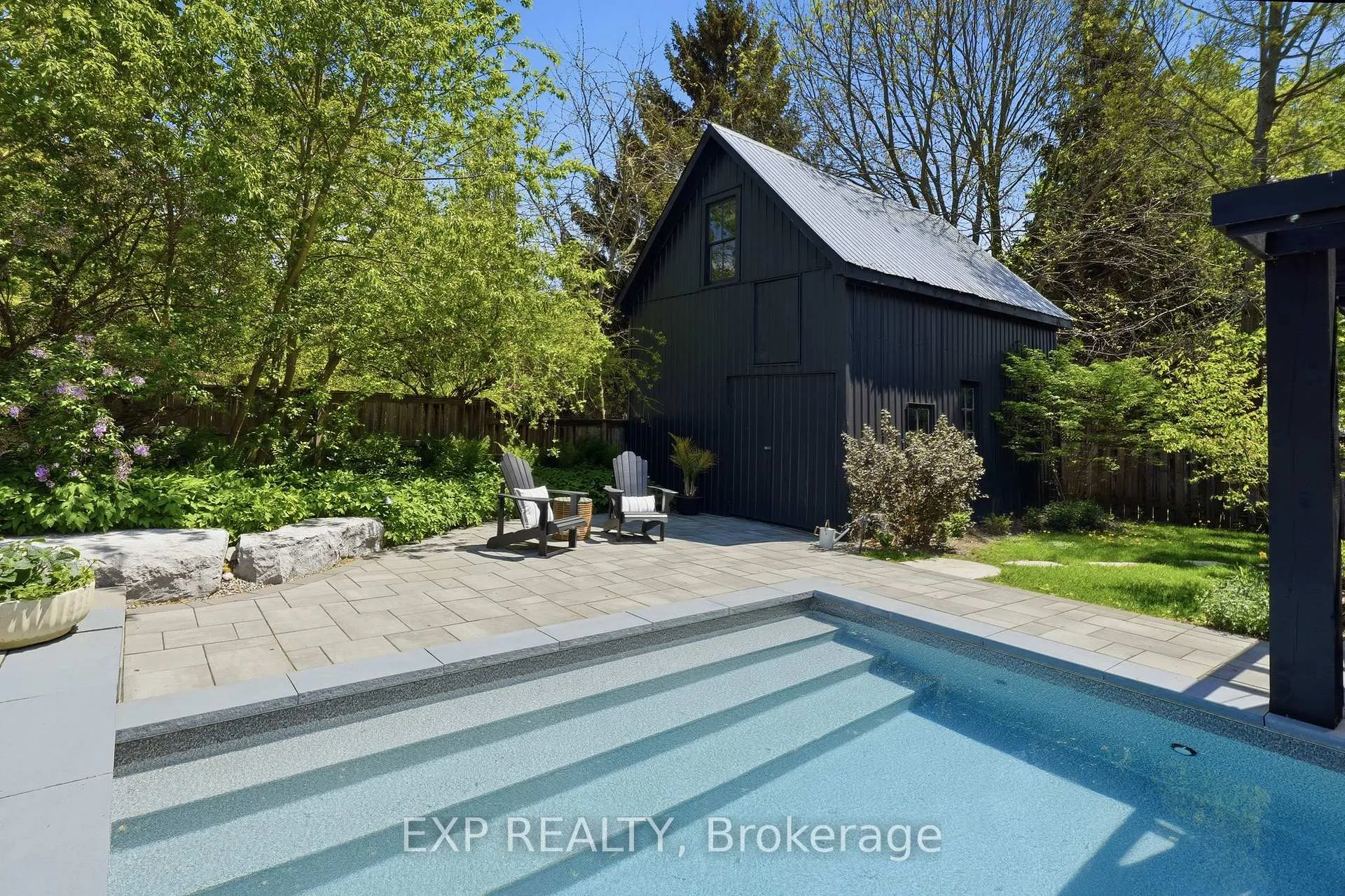 Photo 56 of 16 Barker Street, Prince Edward County, Picton Ward — HOMEH