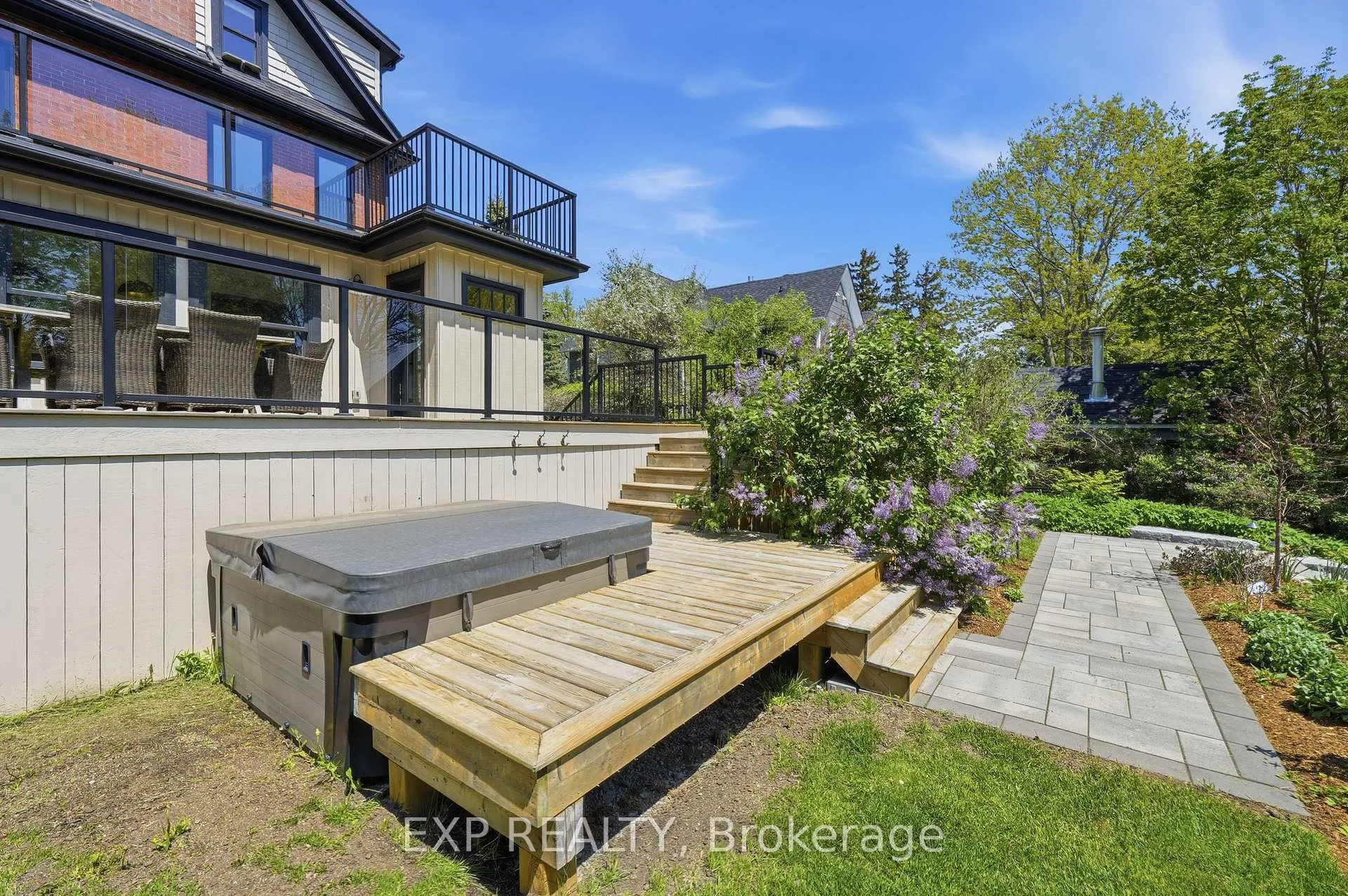 Photo 61 of 16 Barker Street, Prince Edward County, Picton Ward — HOMEH