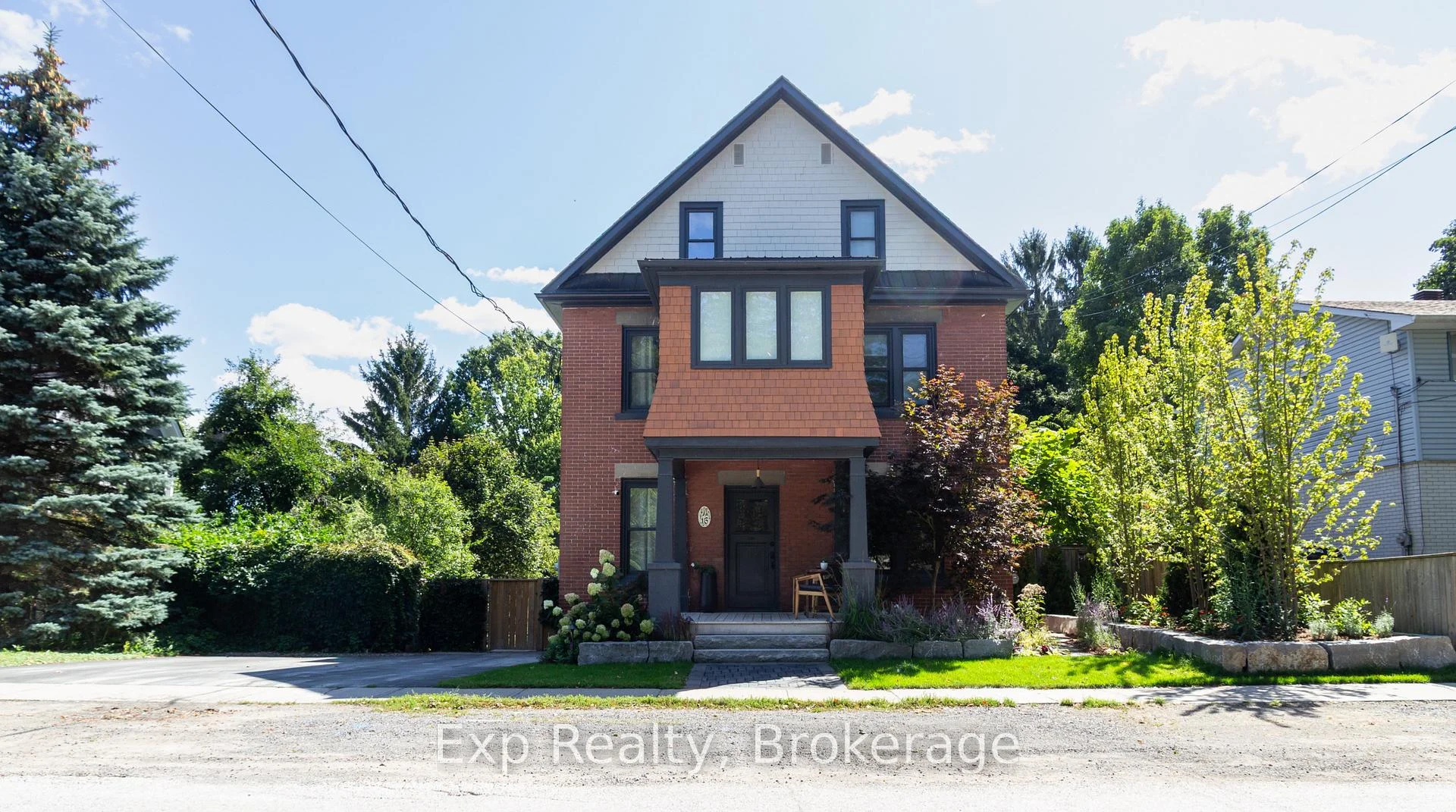 Photo 11 of 16 Barker Street, Prince Edward County, Picton Ward — HOMEH