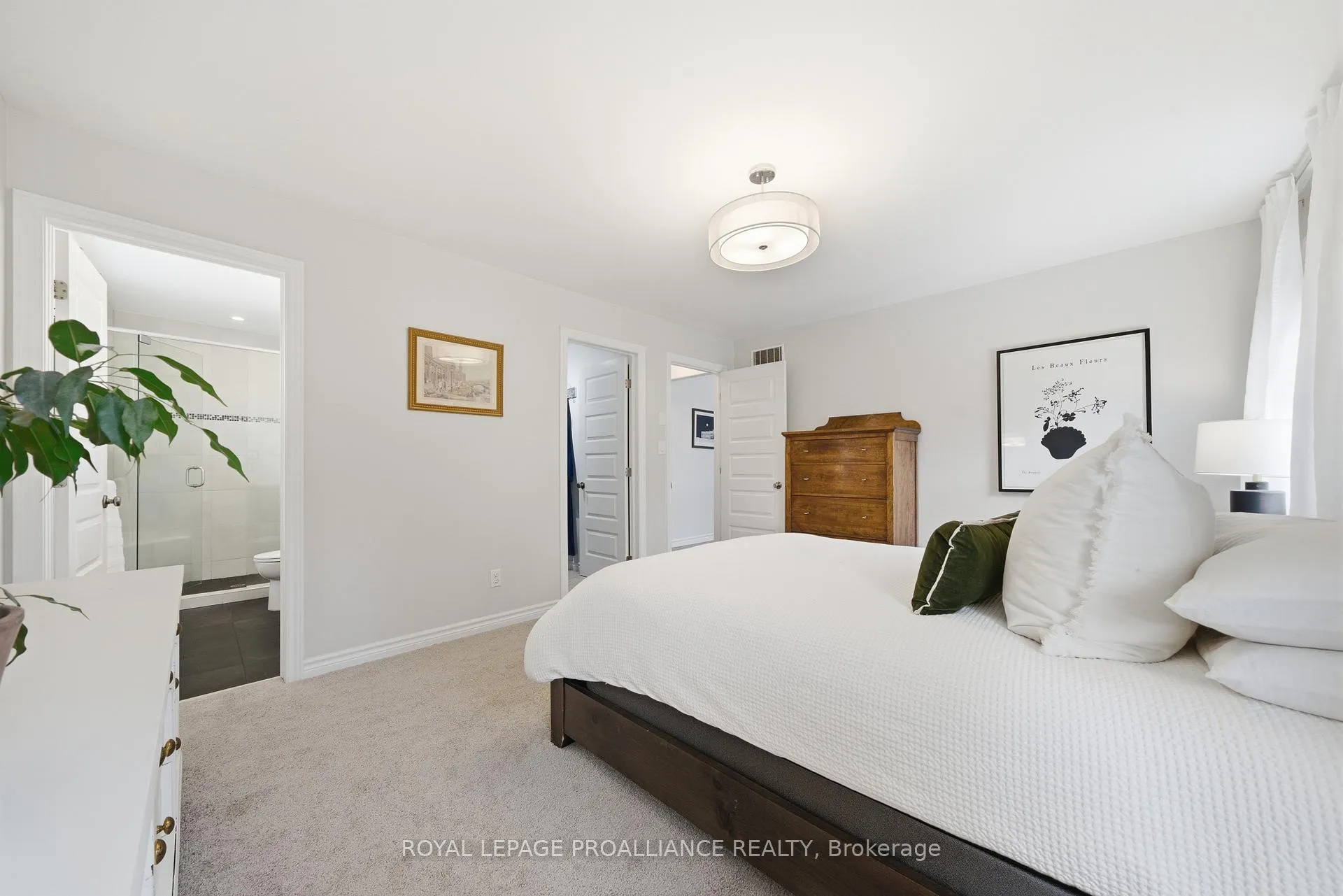 Photo 20 of 42 Windwhisper Drive, Belleville, Thurlow Ward — HOMEH