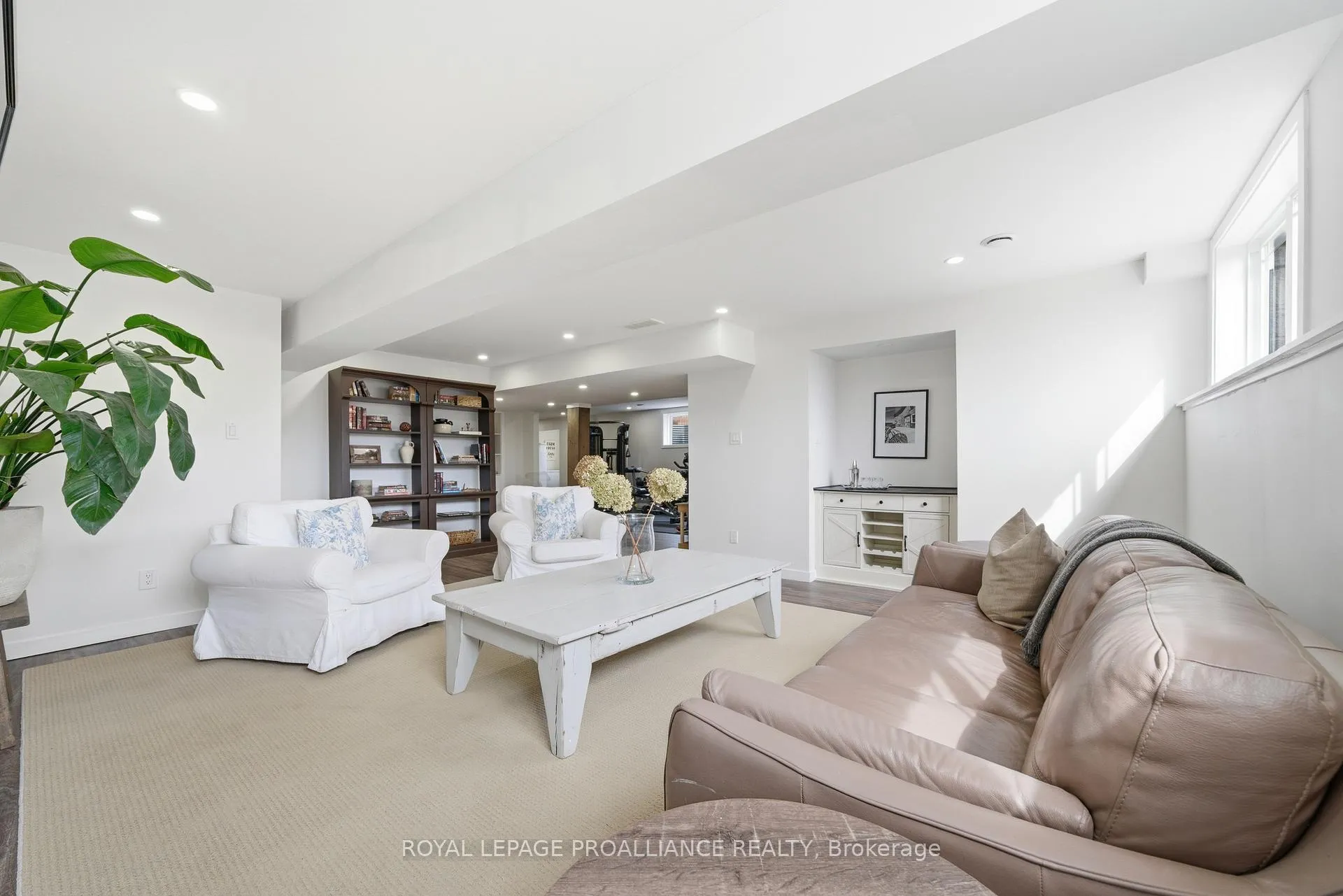 Photo 34 of 42 Windwhisper Drive, Belleville, Thurlow Ward — HOMEH