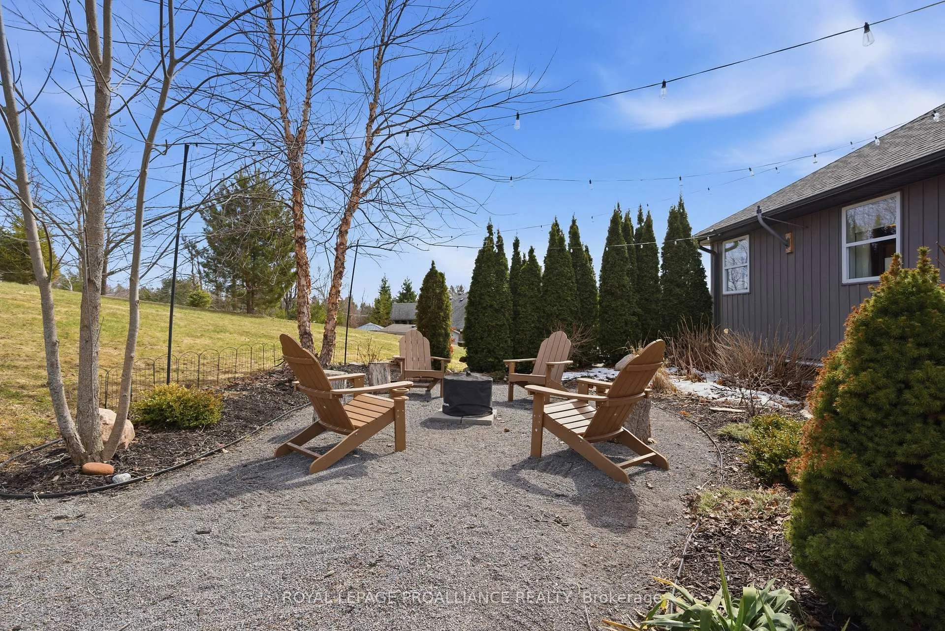 Photo 43 of 42 Windwhisper Drive, Belleville, Thurlow Ward — HOMEH