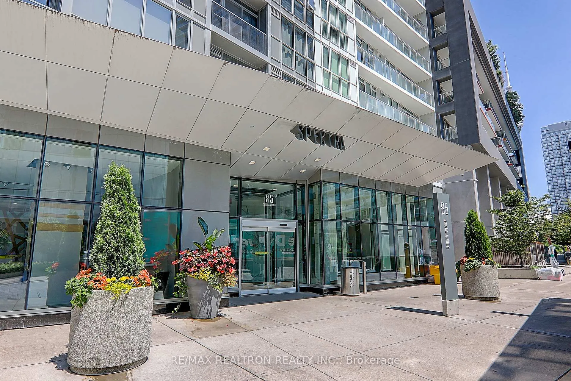 Photo 3 of Unit 2606, 85 Queens Wharf Road, Toronto, Waterfront Communities — HOMEH
