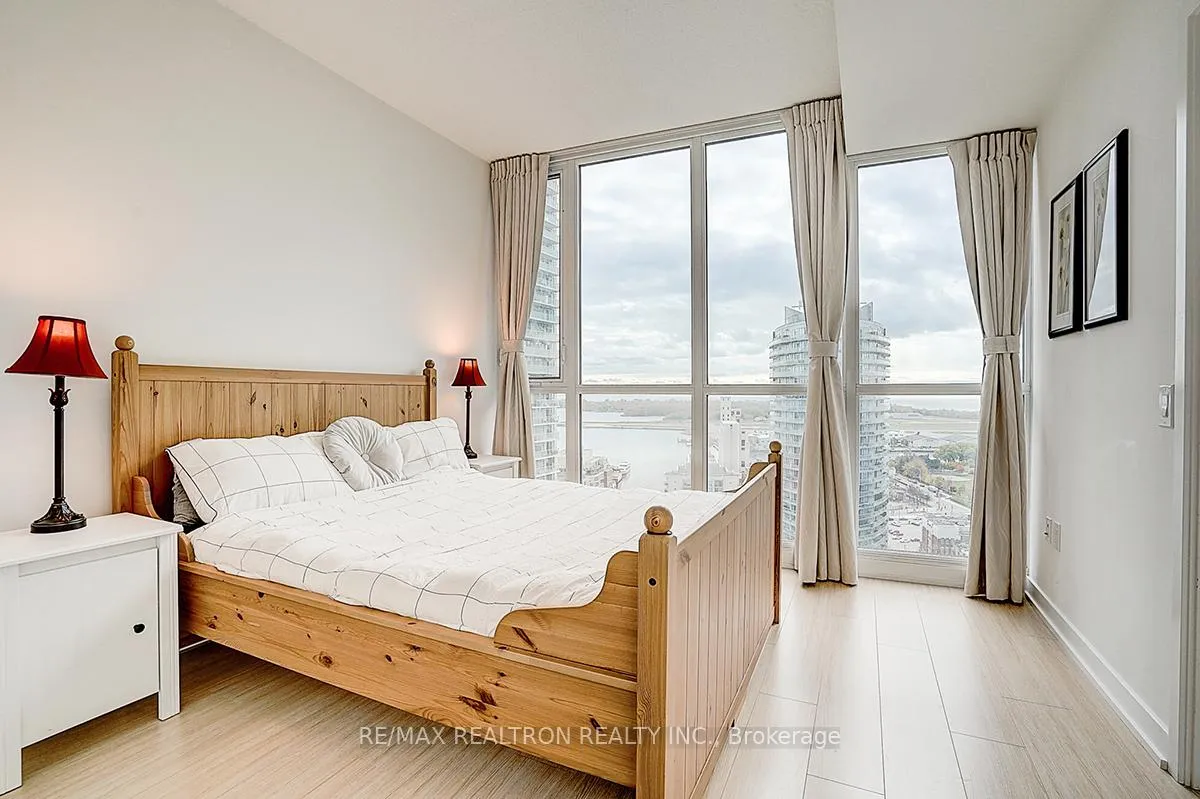 Photo 24 of Unit 2606, 85 Queens Wharf Road, Toronto, Waterfront Communities — HOMEH