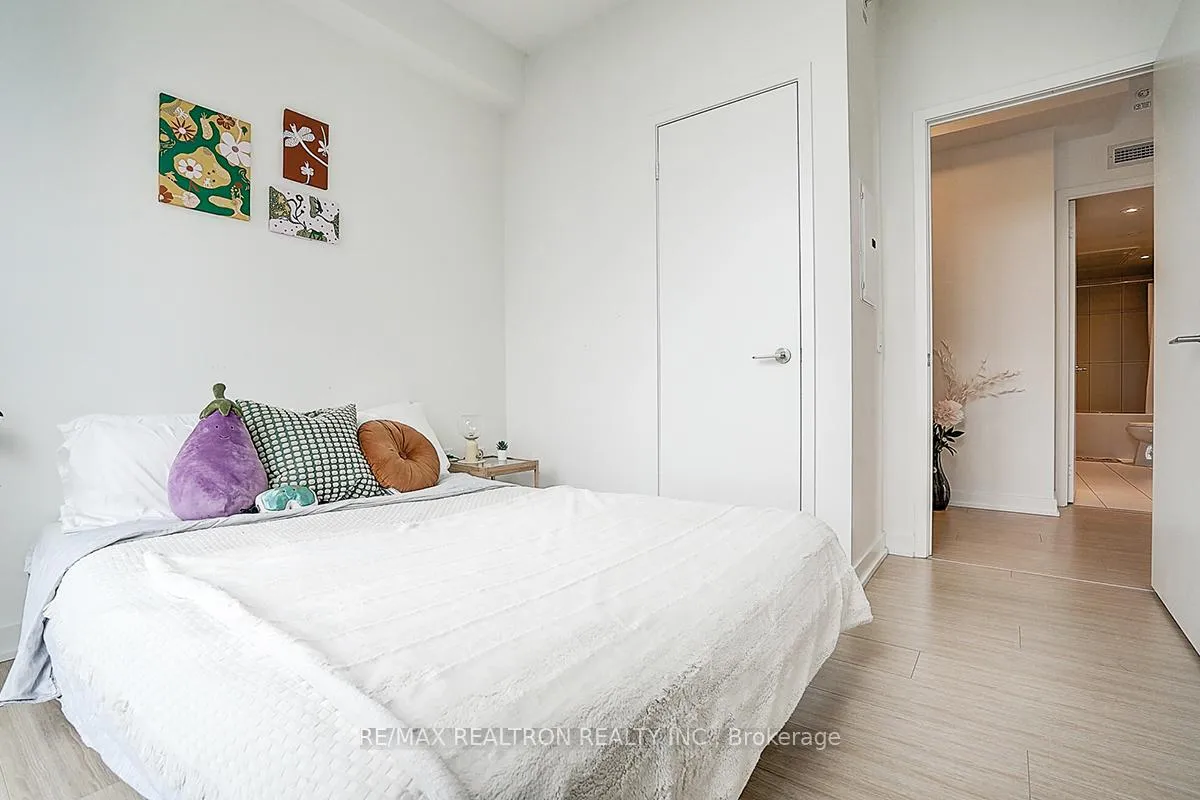 Photo 33 of Unit 2606, 85 Queens Wharf Road, Toronto, Waterfront Communities — HOMEH