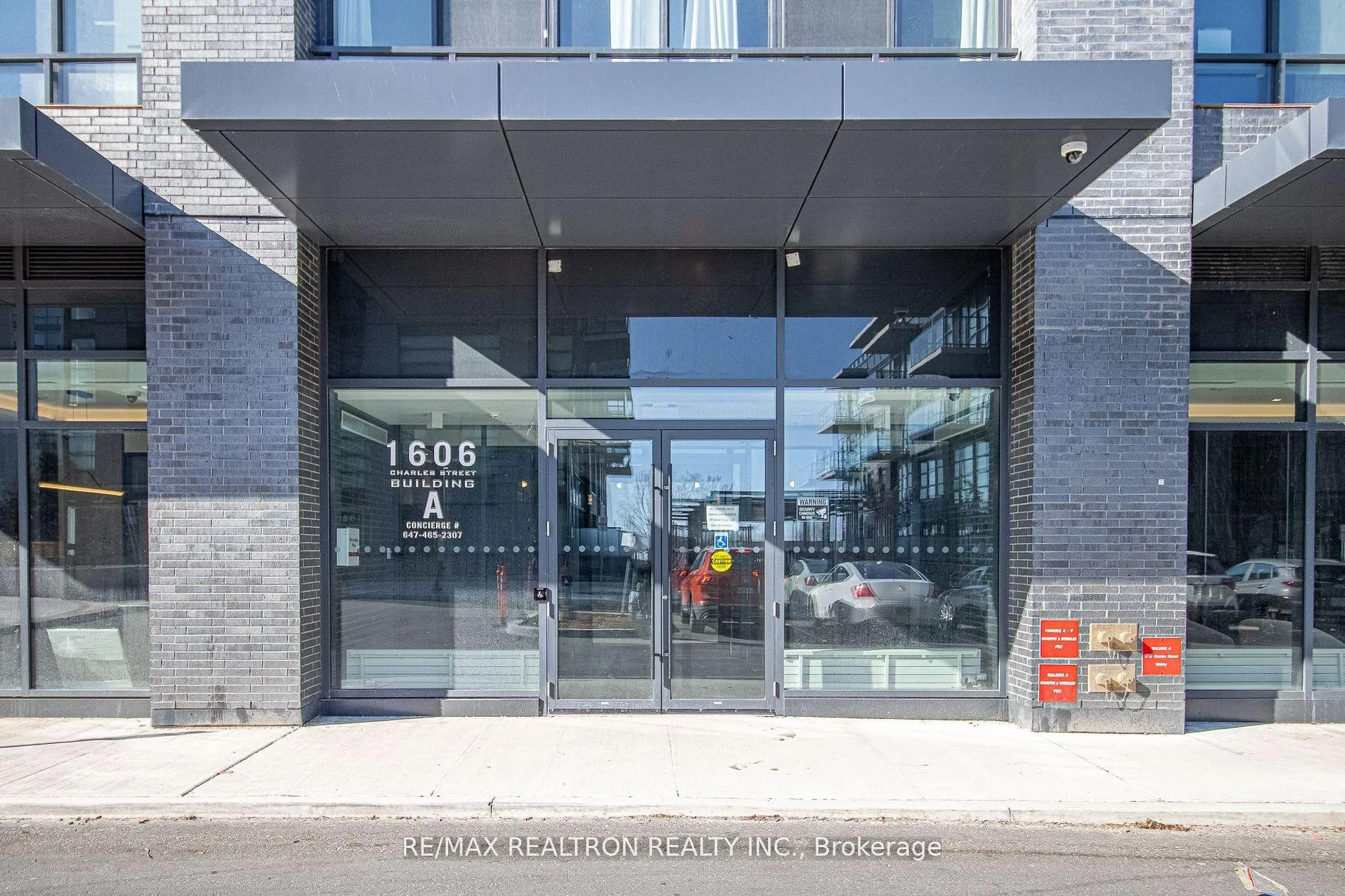 Photo 2 of Unit 1402, 1606 Charles Street, Whitby, Port Whitby — HOMEH