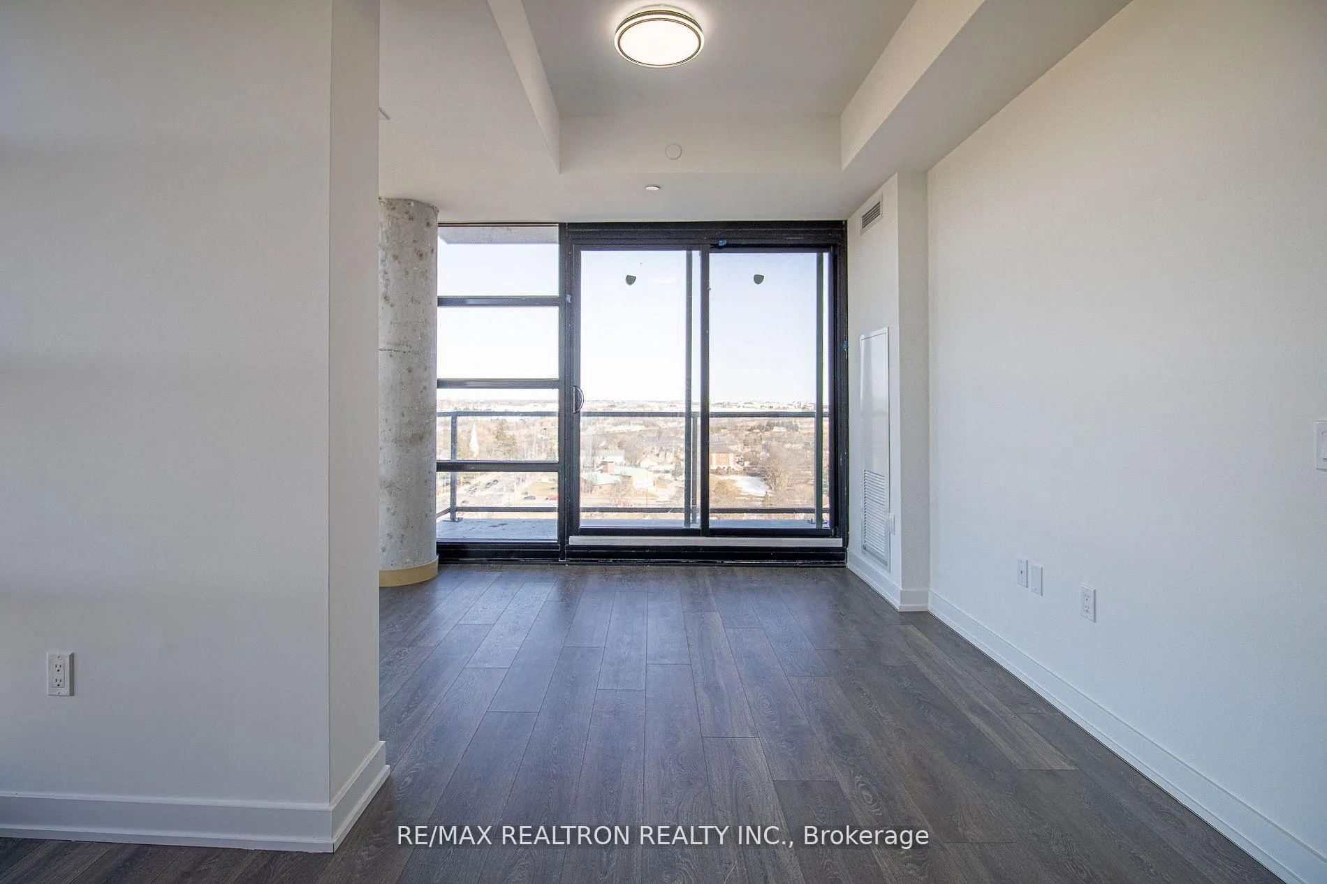 Photo 15 of Unit 1402, 1606 Charles Street, Whitby, Port Whitby — HOMEH
