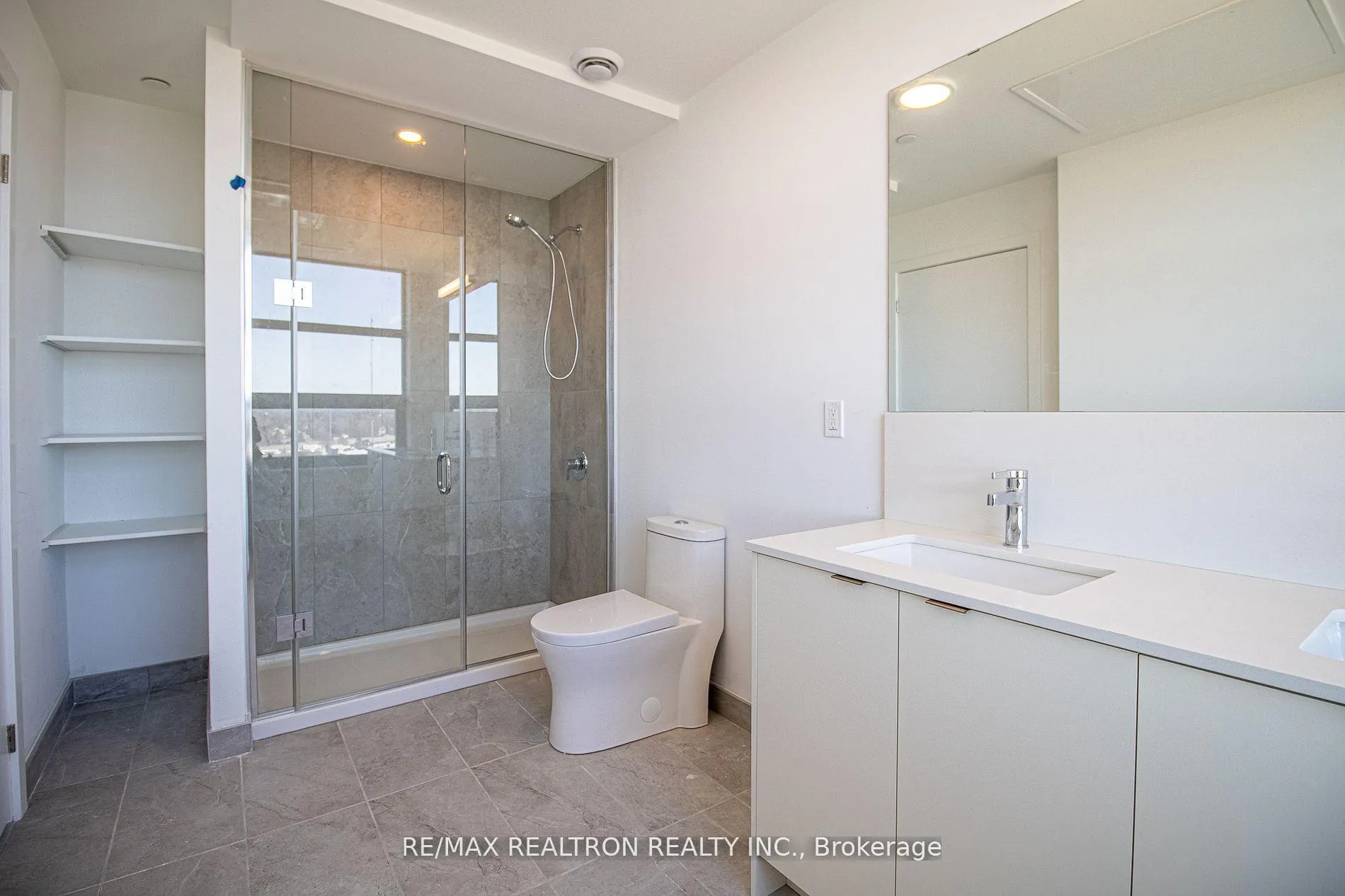 Photo 23 of Unit 1402, 1606 Charles Street, Whitby, Port Whitby — HOMEH
