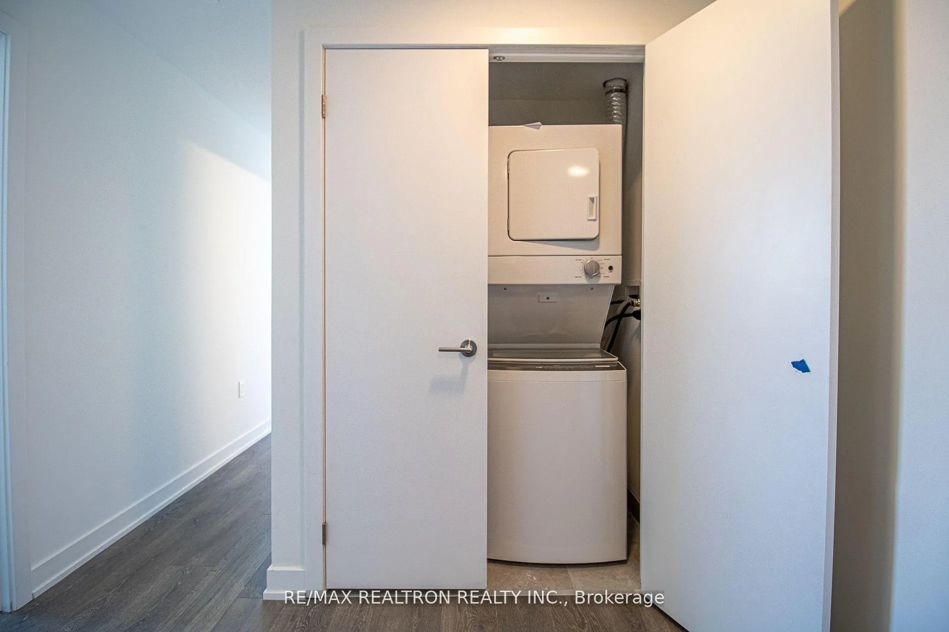 Photo 26 of Unit 1402, 1606 Charles Street, Whitby, Port Whitby — HOMEH