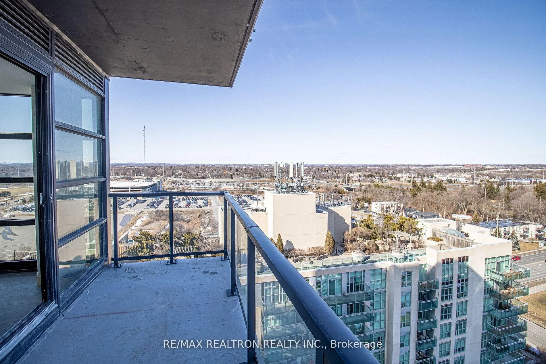 Photo 28 of Unit 1402, 1606 Charles Street, Whitby, Port Whitby — HOMEH