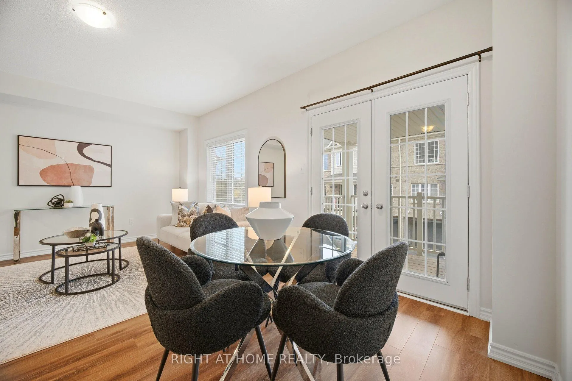Photo 23 of Unit 22, 88 Decorso Drive, Guelph, Kortright East — HOMEH