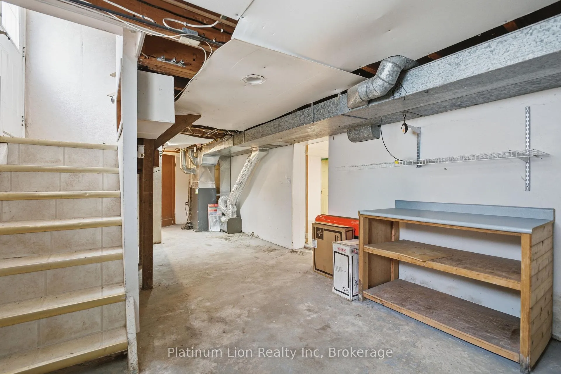 Photo 18 of 609 Guelph Street, Kitchener — HOMEH